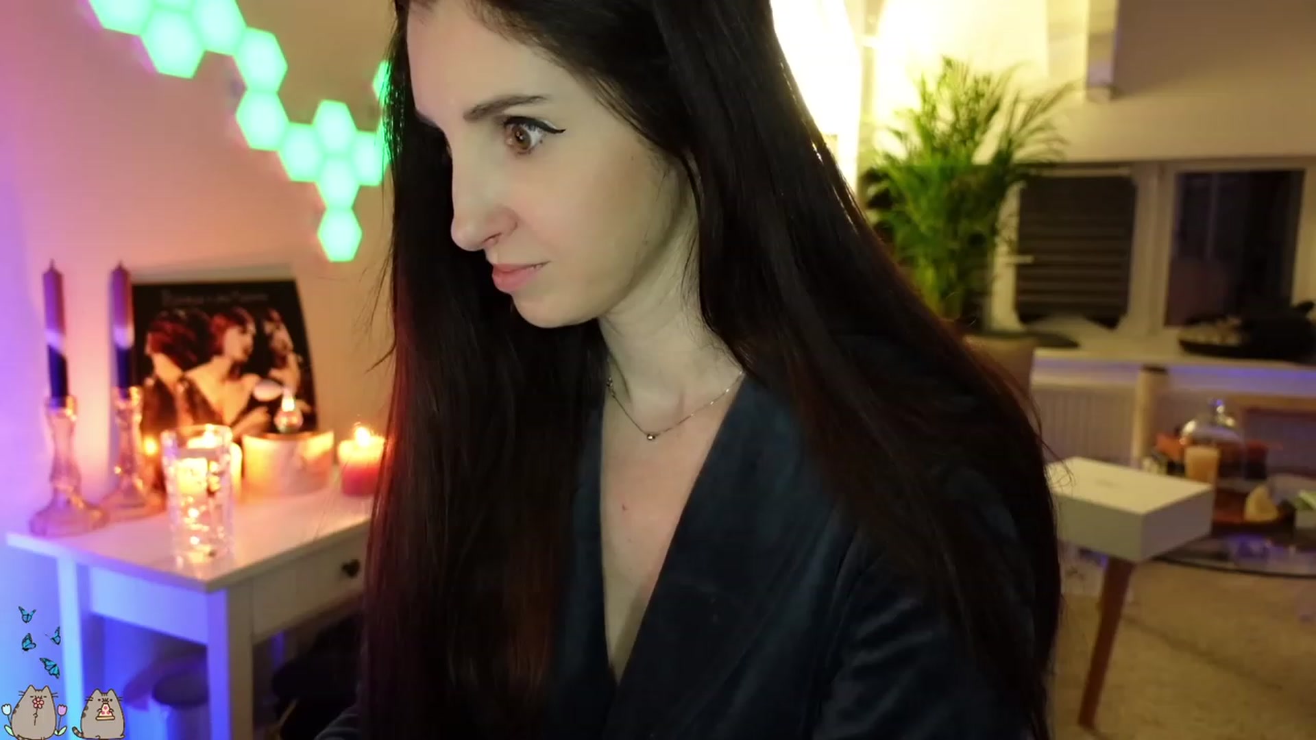 Gallery image thumbnail from MissMaddies's myfreecams stream on, 06/10/2023, 02:45 image 6 of 20