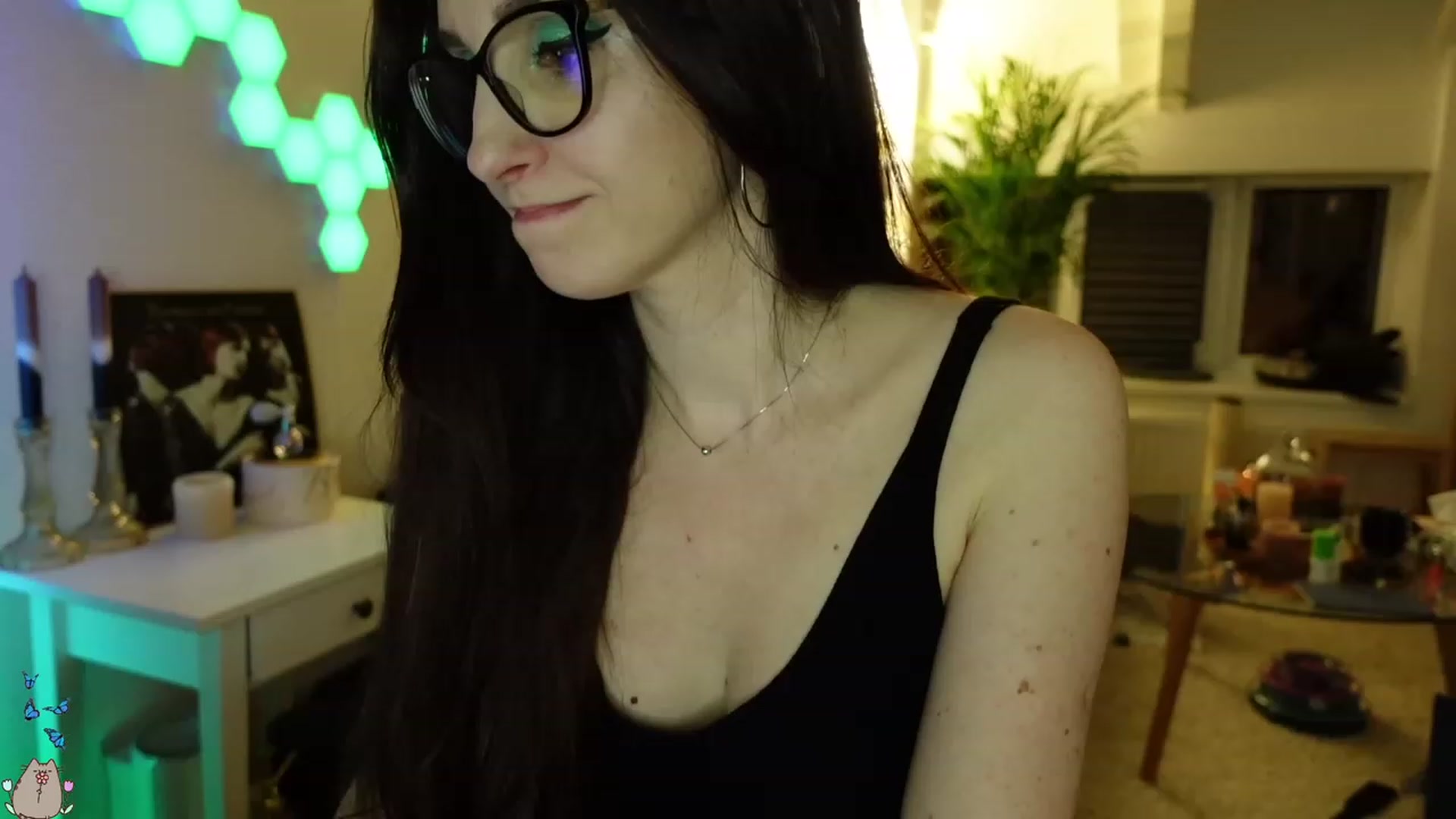 Gallery image thumbnail from MissMaddies's myfreecams stream on, 06/11/2023, 02:24 image 3 of 20