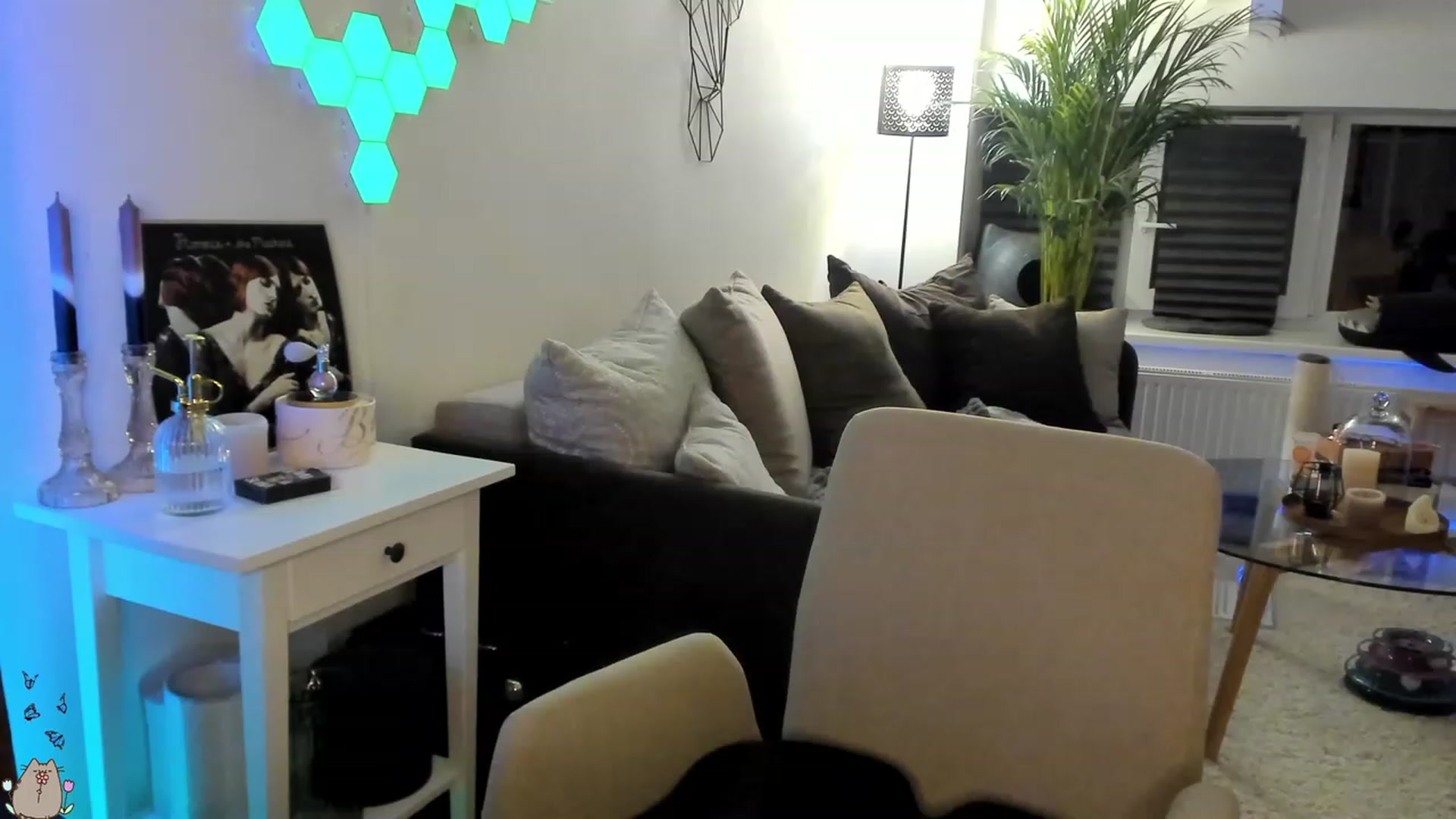 Gallery image thumbnail from MissMaddies's myfreecams stream on, 06/12/2023, 24:45 image 10 of 20