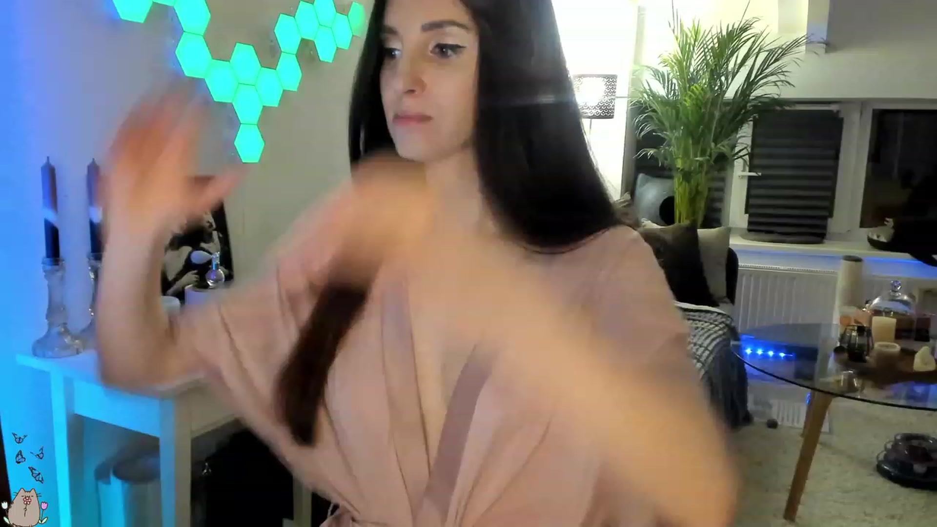 Gallery image thumbnail from MissMaddies's myfreecams stream on, 06/12/2023, 24:45 image 13 of 20