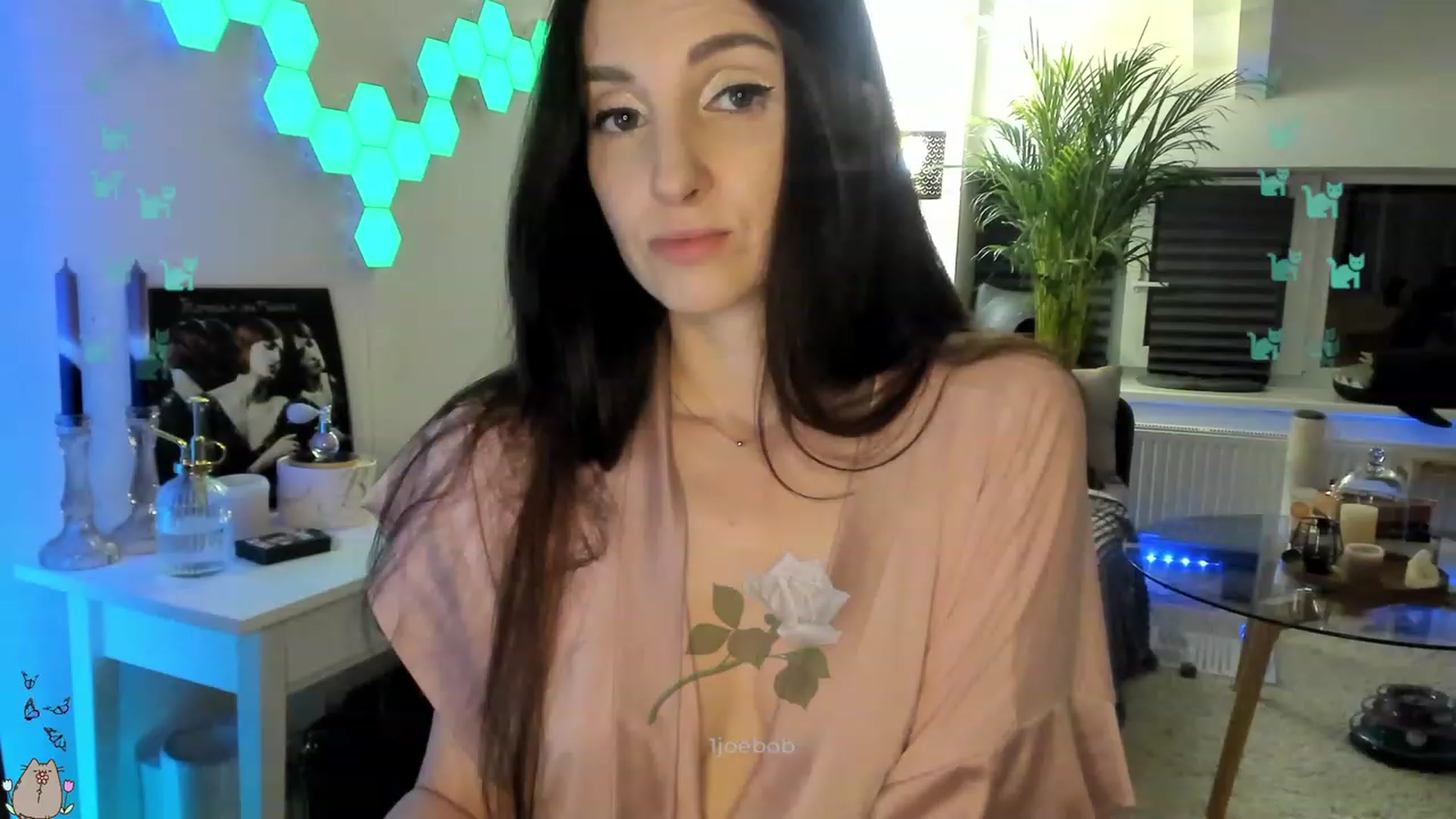 Gallery image thumbnail from MissMaddies's myfreecams stream on, 06/12/2023, 24:45 image 16 of 20