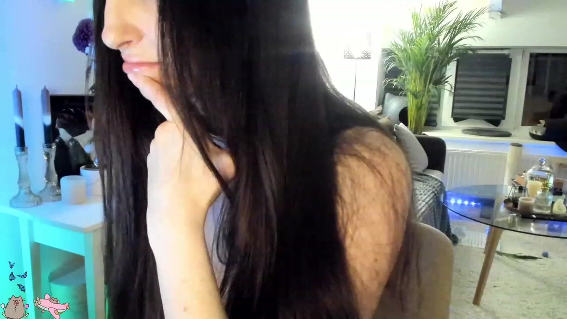 Gallery image thumbnail from MissMaddies's myfreecams stream on, 06/13/2023, 24:56 image 16 of 20