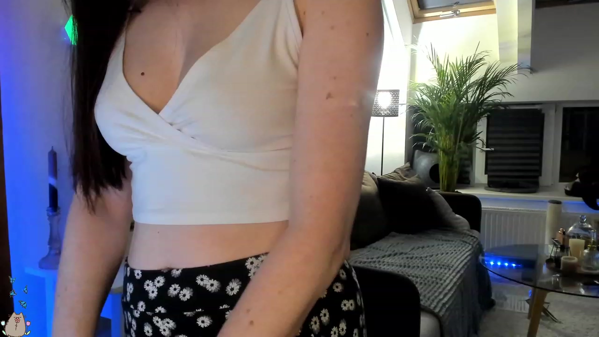 Gallery image thumbnail from MissMaddies's myfreecams stream on, 06/14/2023, 01:02 image 10 of 20