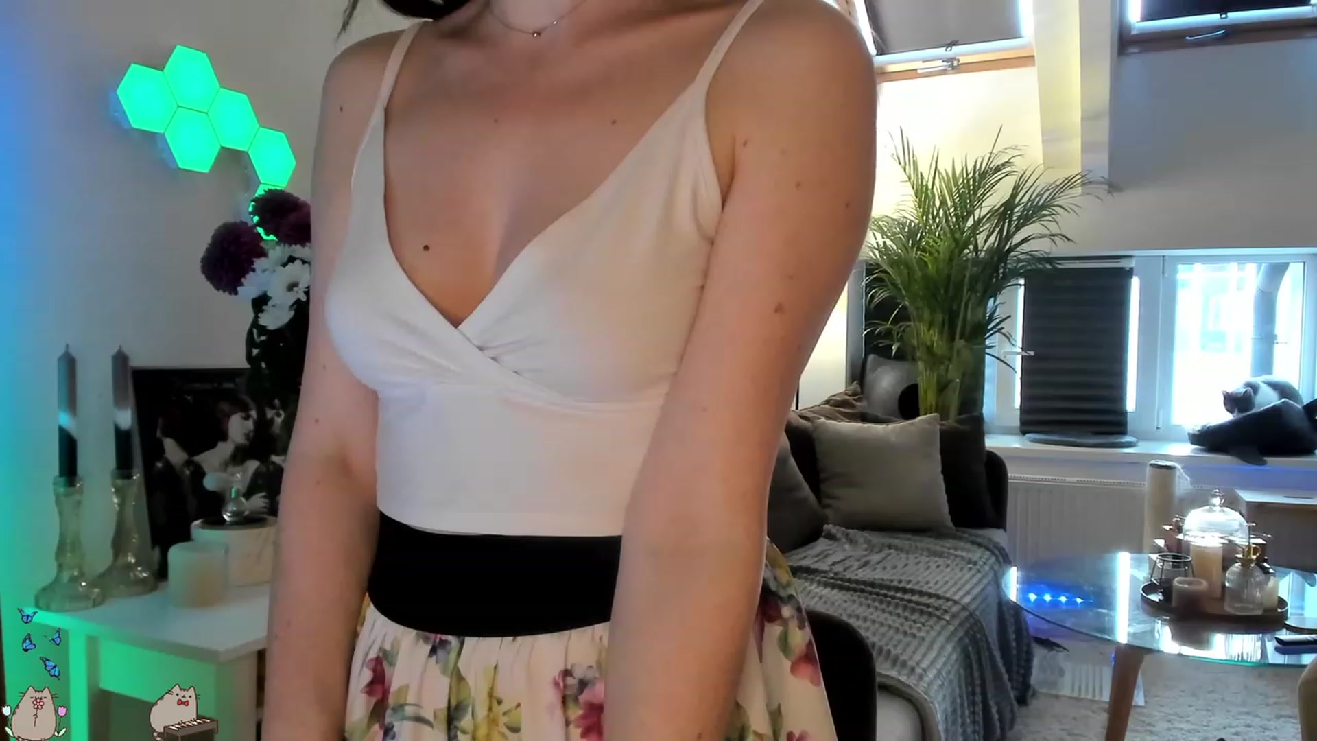 Gallery image thumbnail from MissMaddies's myfreecams stream on, 06/15/2023, 03:50 image 15 of 20