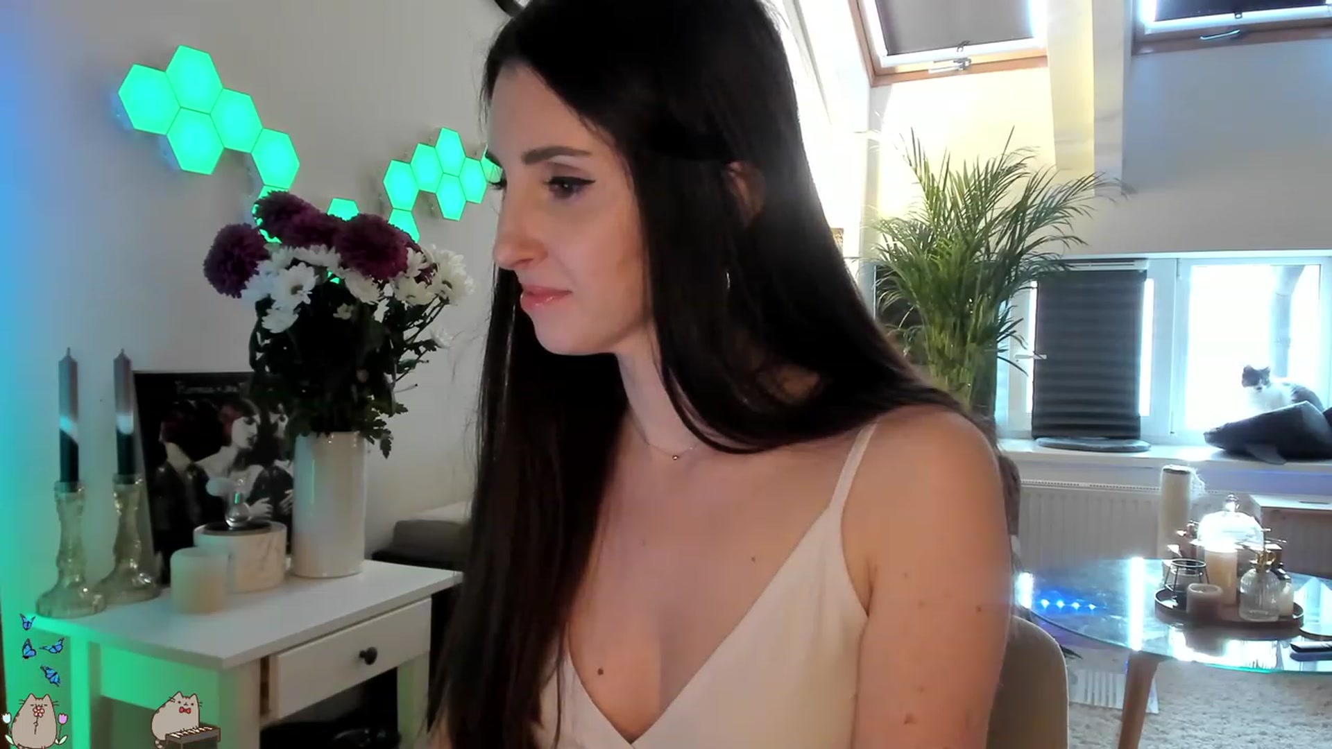 Gallery image thumbnail from MissMaddies's myfreecams stream on, 06/15/2023, 03:50 image 20 of 20