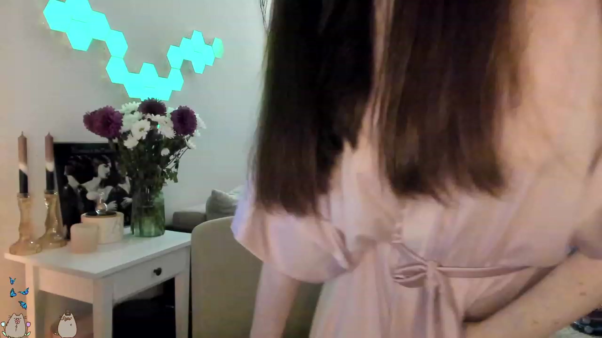 Gallery image thumbnail from MissMaddies's myfreecams stream on, 06/16/2023, 23:55 image 5 of 20