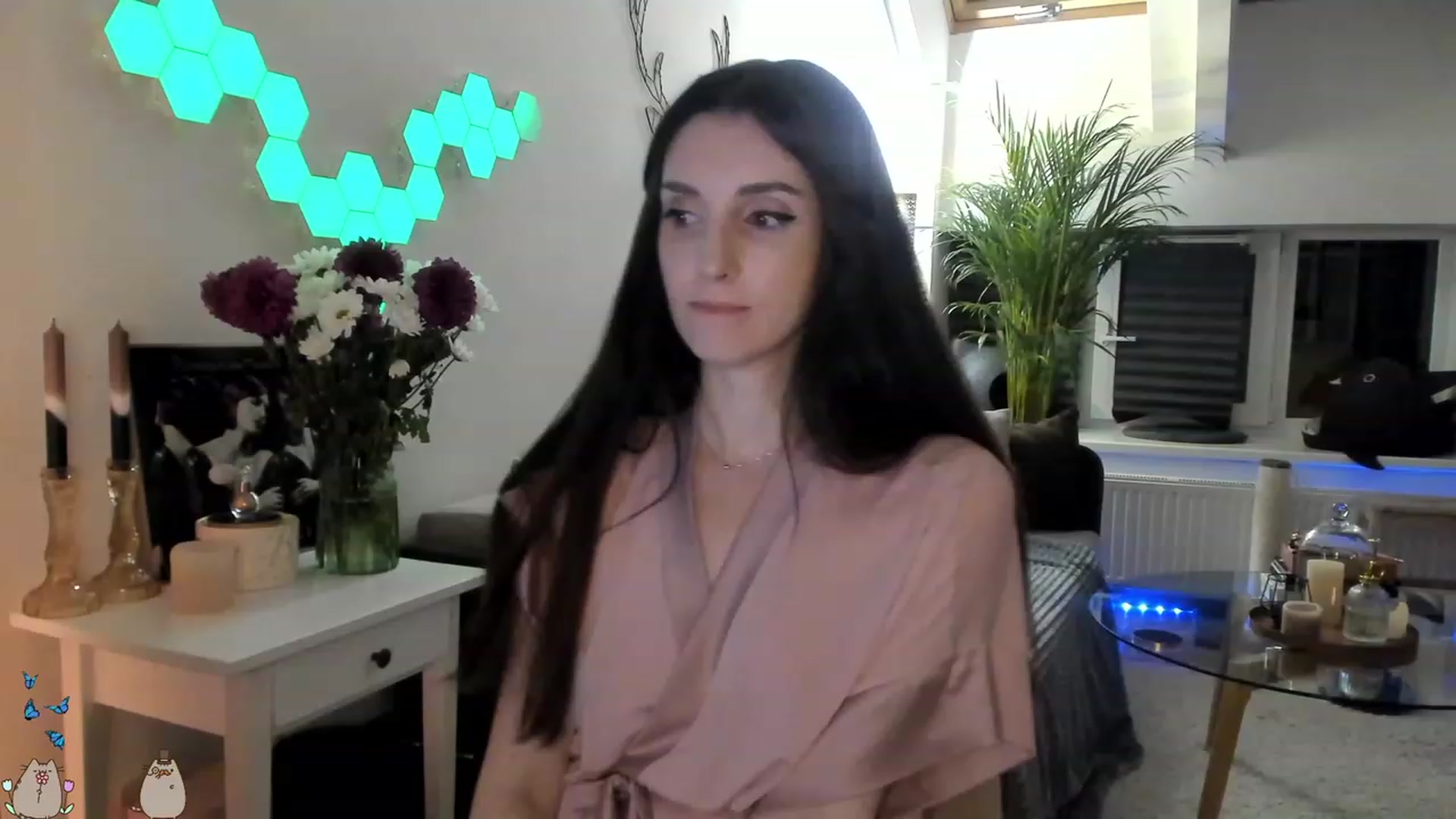 Gallery image thumbnail from MissMaddies's myfreecams stream on, 06/16/2023, 23:55 image 14 of 20