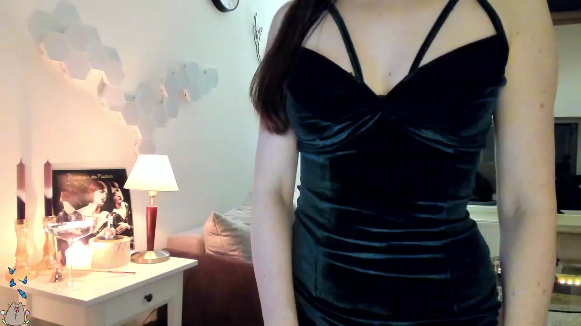 Gallery image thumbnail from MissMaddies's myfreecams stream on, 06/17/2023, 22:37 image 13 of 20