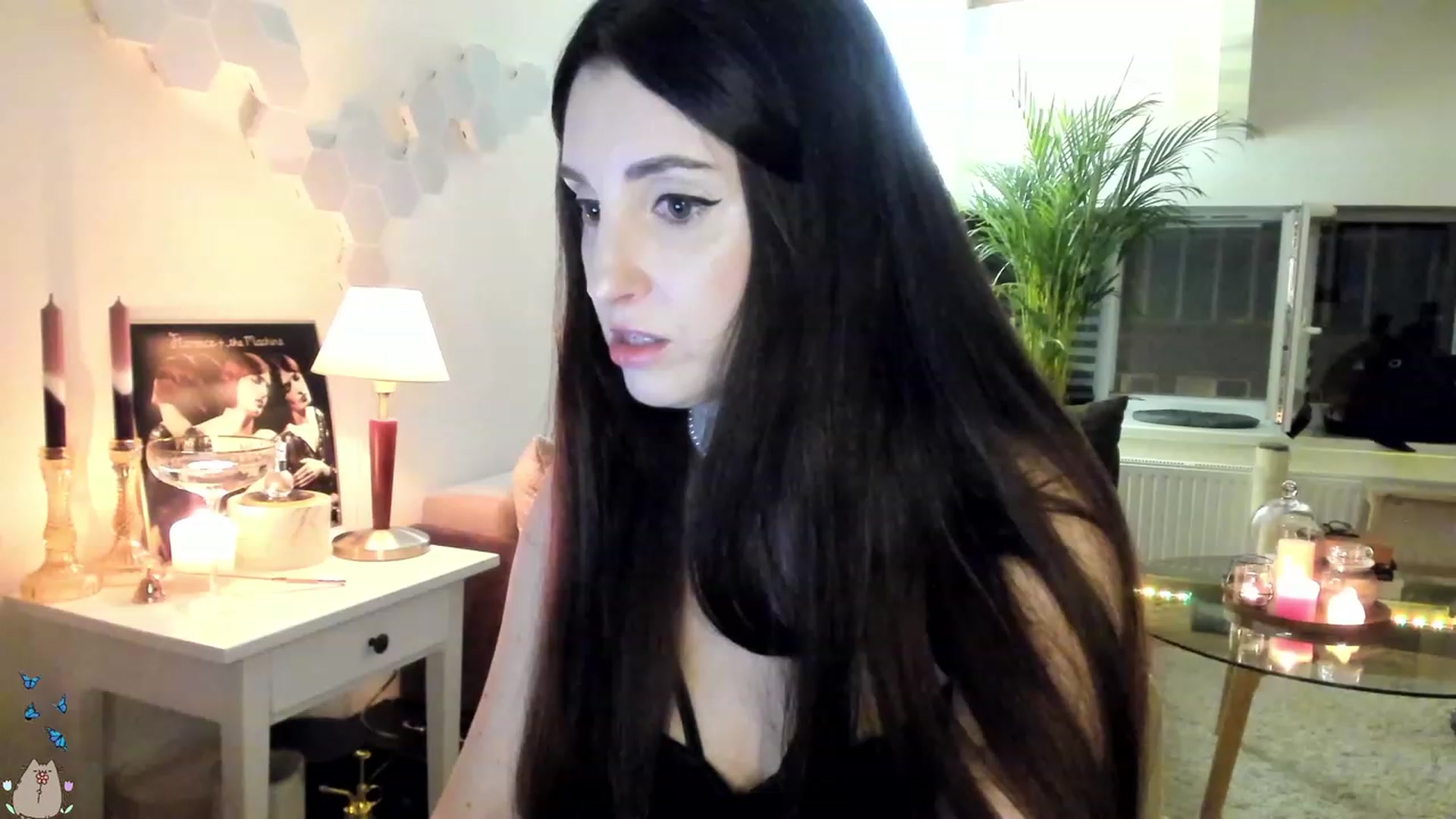 Gallery image thumbnail from MissMaddies's myfreecams stream on, 06/17/2023, 23:40 image 2 of 20