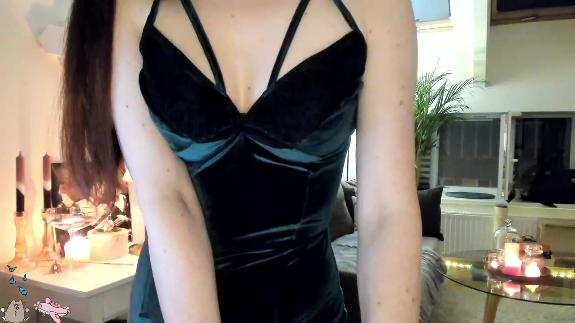Gallery image thumbnail from MissMaddies's myfreecams stream on, 06/18/2023, 24:13 image 9 of 20