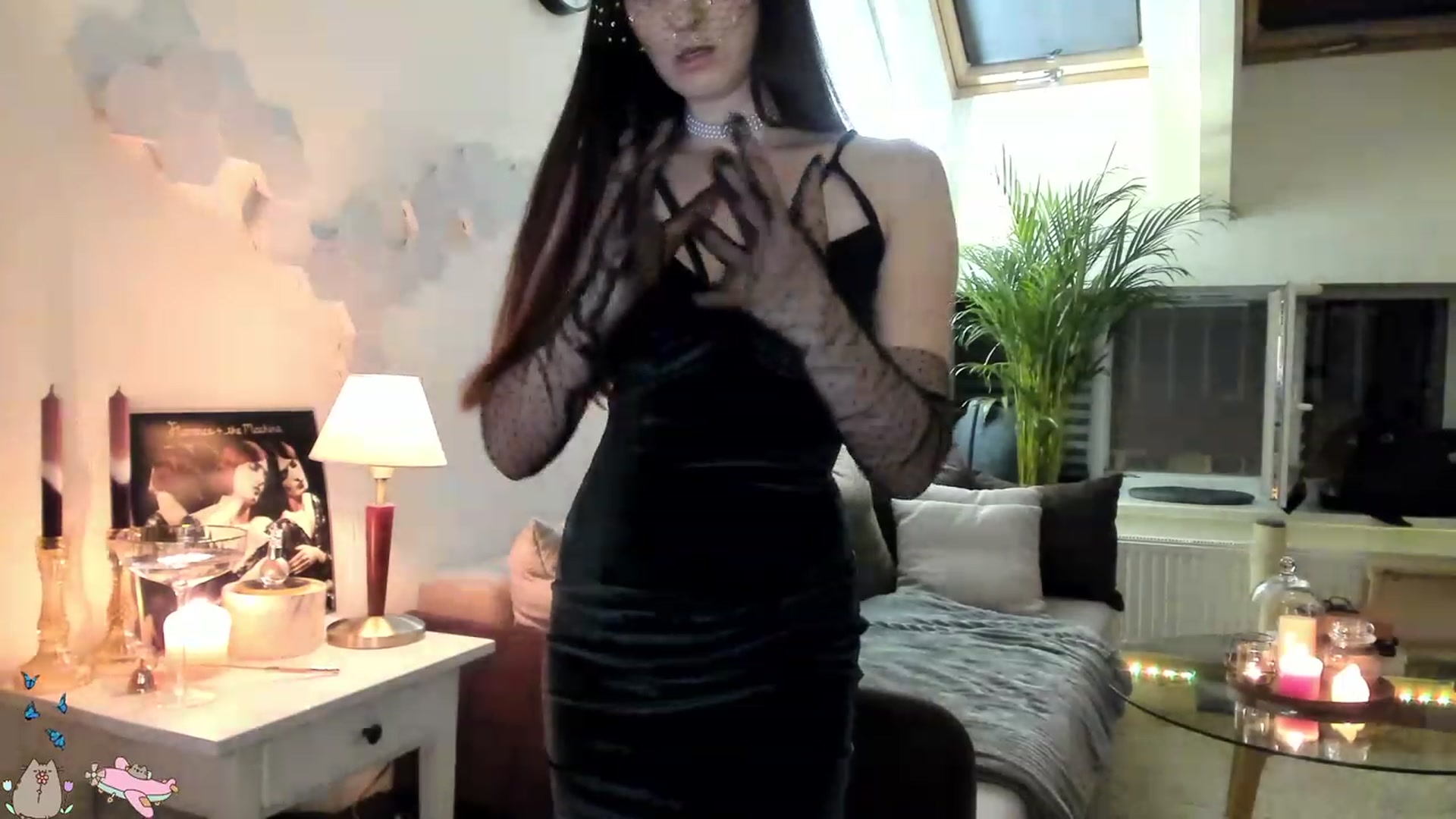 Gallery image thumbnail from MissMaddies's myfreecams stream on, 06/18/2023, 24:13 image 17 of 20