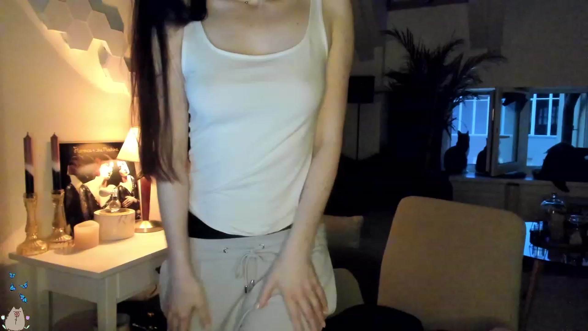 Gallery image thumbnail from MissMaddies's myfreecams stream on, 06/18/2023, 19:45 image 20 of 20