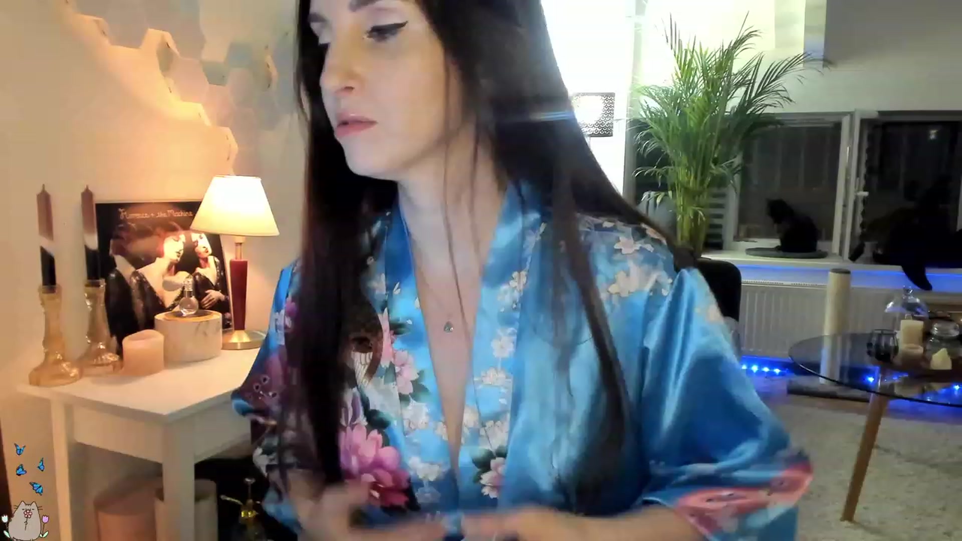Gallery image thumbnail from MissMaddies's myfreecams stream on, 06/19/2023, 24:00 image 7 of 20