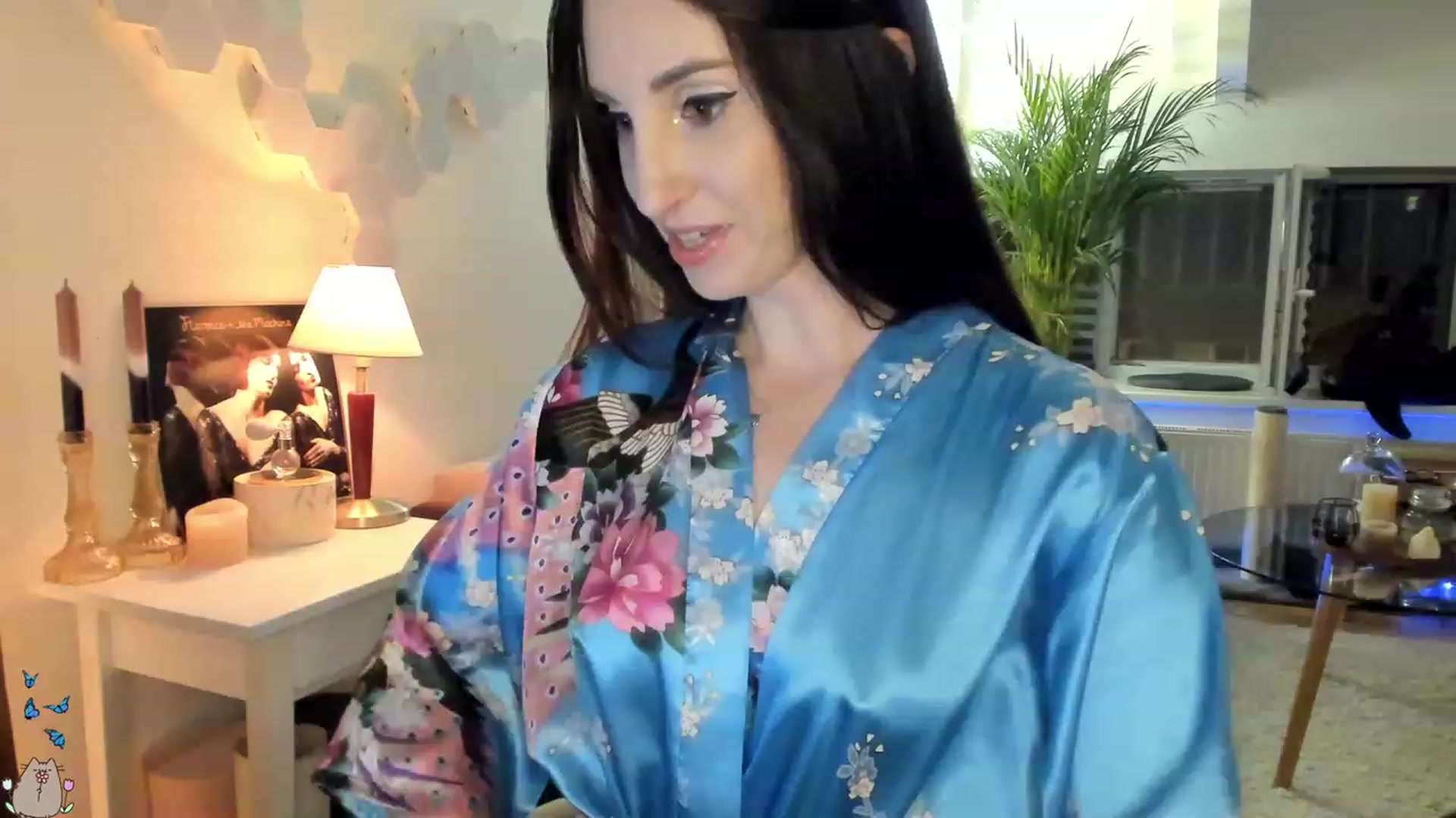 Gallery image thumbnail from MissMaddies's myfreecams stream on, 06/19/2023, 24:00 image 16 of 20