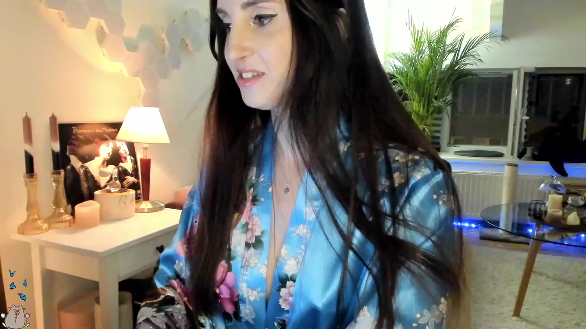 Gallery image thumbnail from MissMaddies's myfreecams stream on, 06/19/2023, 24:00 image 13 of 20