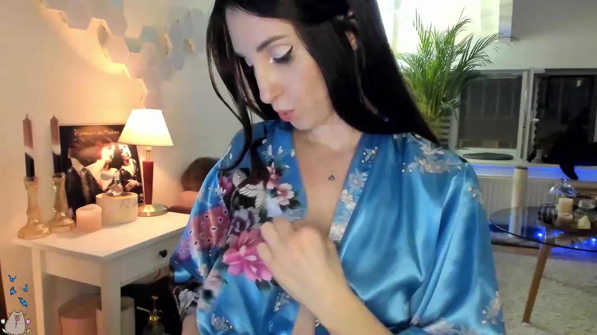 Gallery image thumbnail from MissMaddies's myfreecams stream on, 06/19/2023, 01:22 image 12 of 20