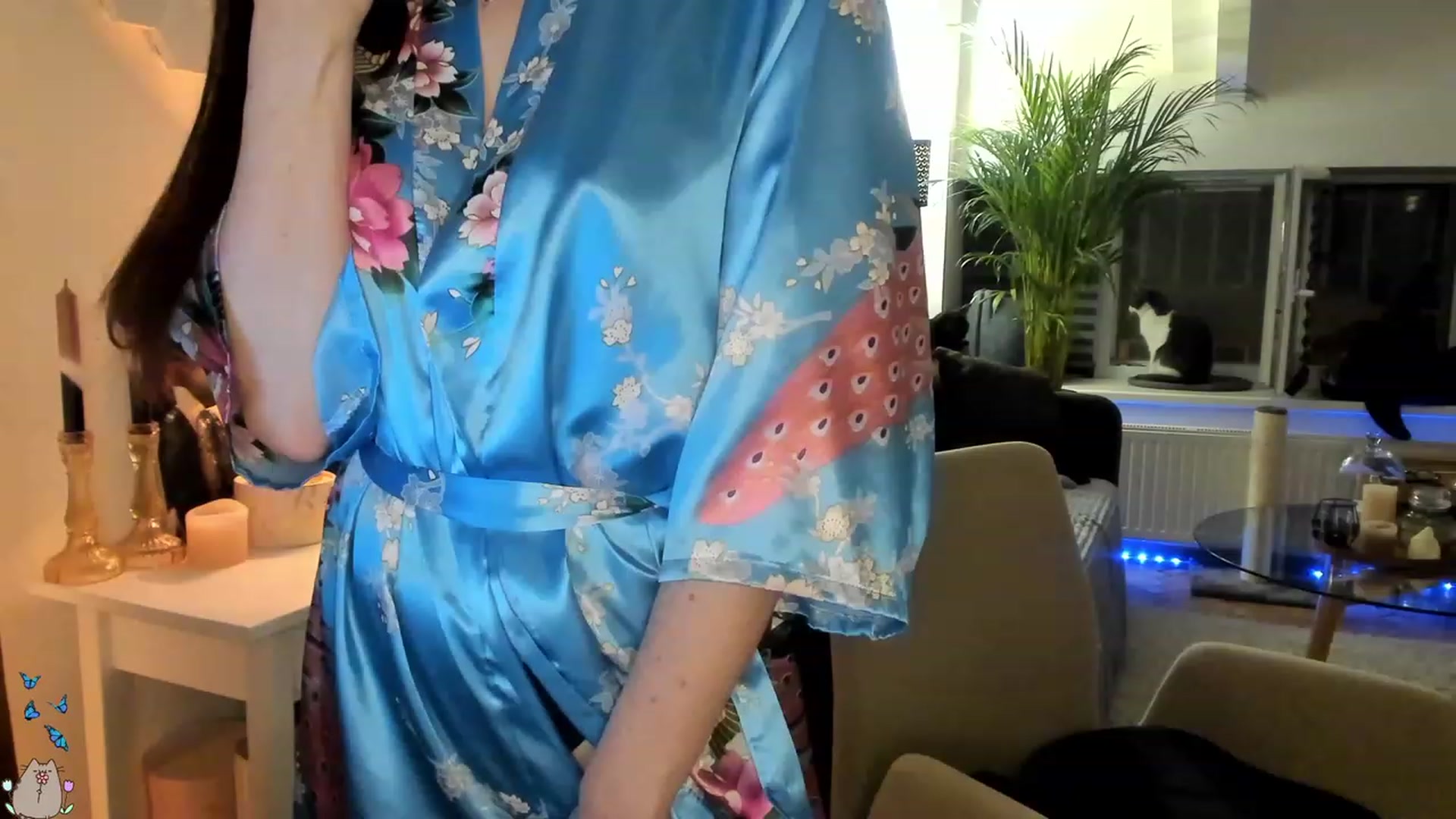Gallery image thumbnail from MissMaddies's myfreecams stream on, 06/19/2023, 01:22 image 3 of 20