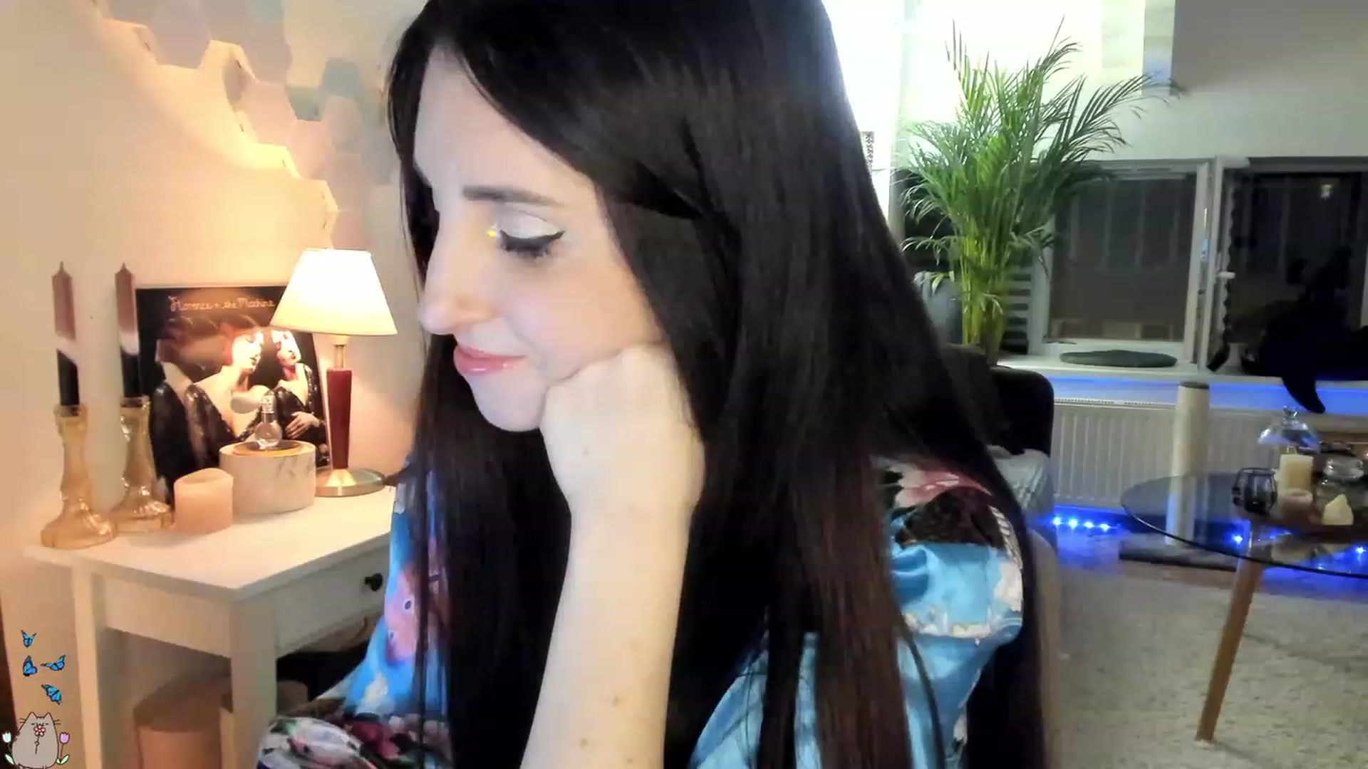 Gallery image thumbnail from MissMaddies's myfreecams stream on, 06/19/2023, 01:22 image 10 of 20