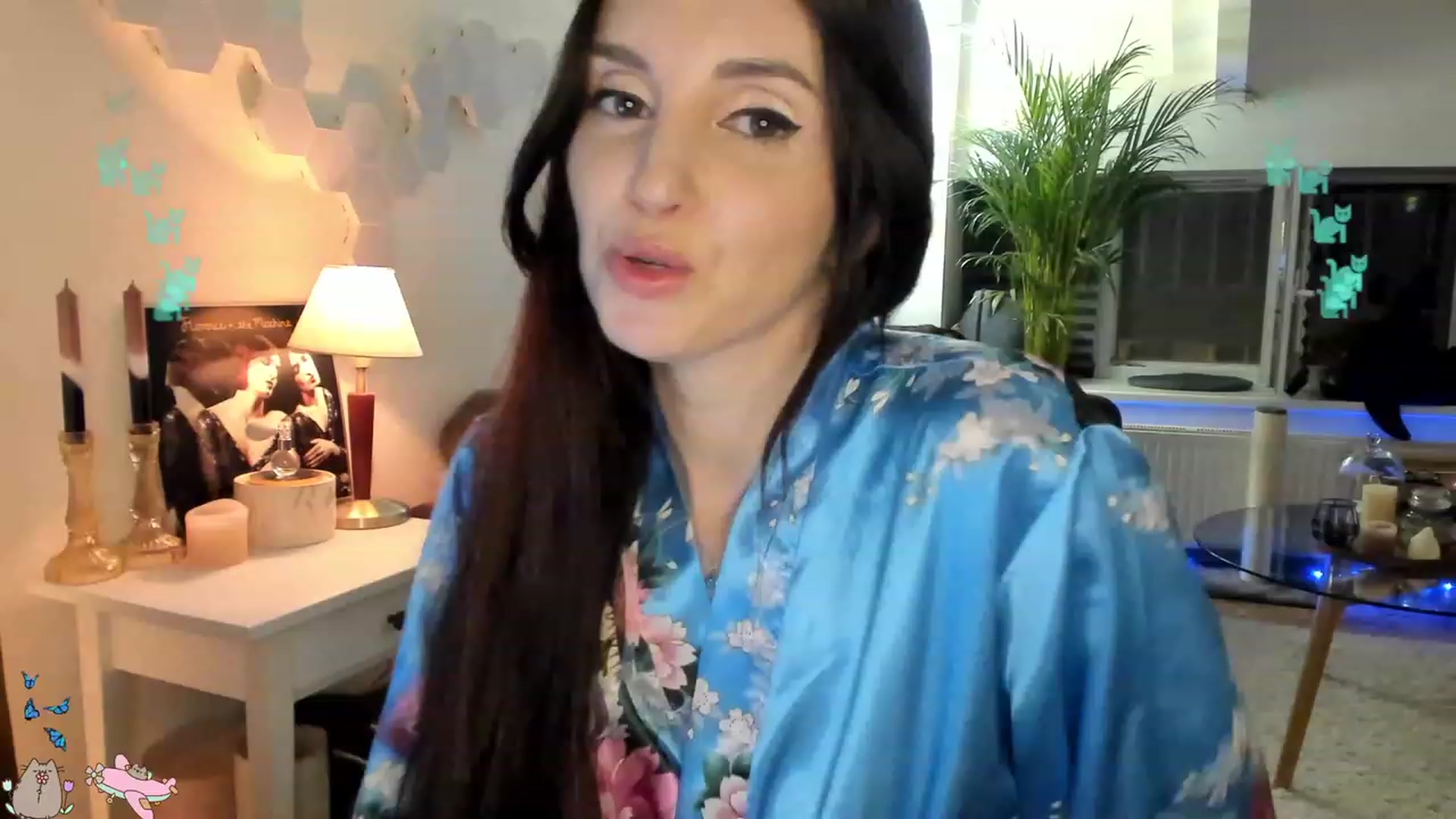 Gallery image thumbnail from MissMaddies's myfreecams stream on, 06/19/2023, 01:22 image 16 of 20