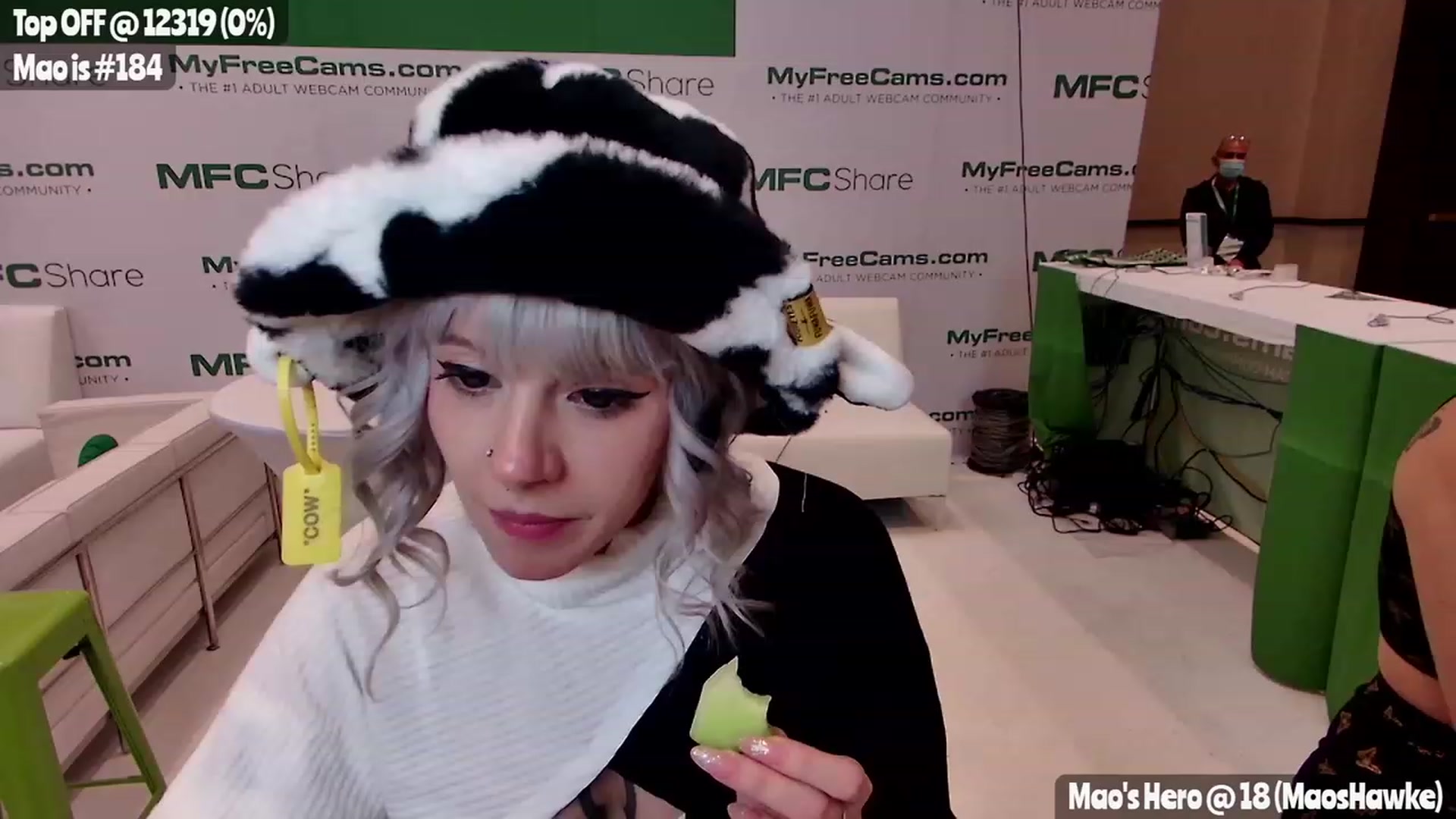 Gallery image thumbnail from MissMao's myfreecams stream on, 01/05/2023, 22:05 image 5 of 20