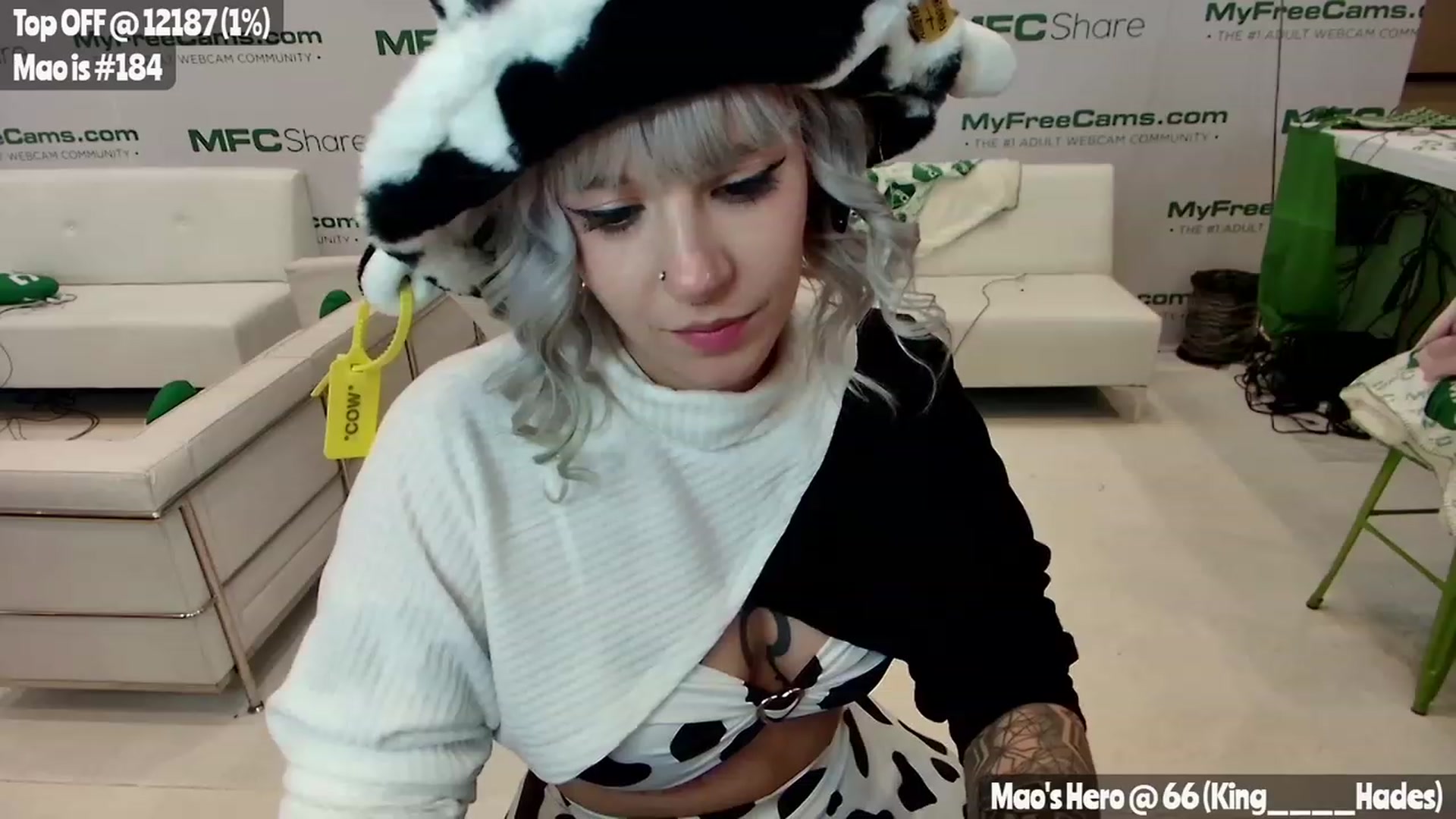 Gallery image thumbnail from MissMao's myfreecams stream on, 01/05/2023, 22:05 image 15 of 20