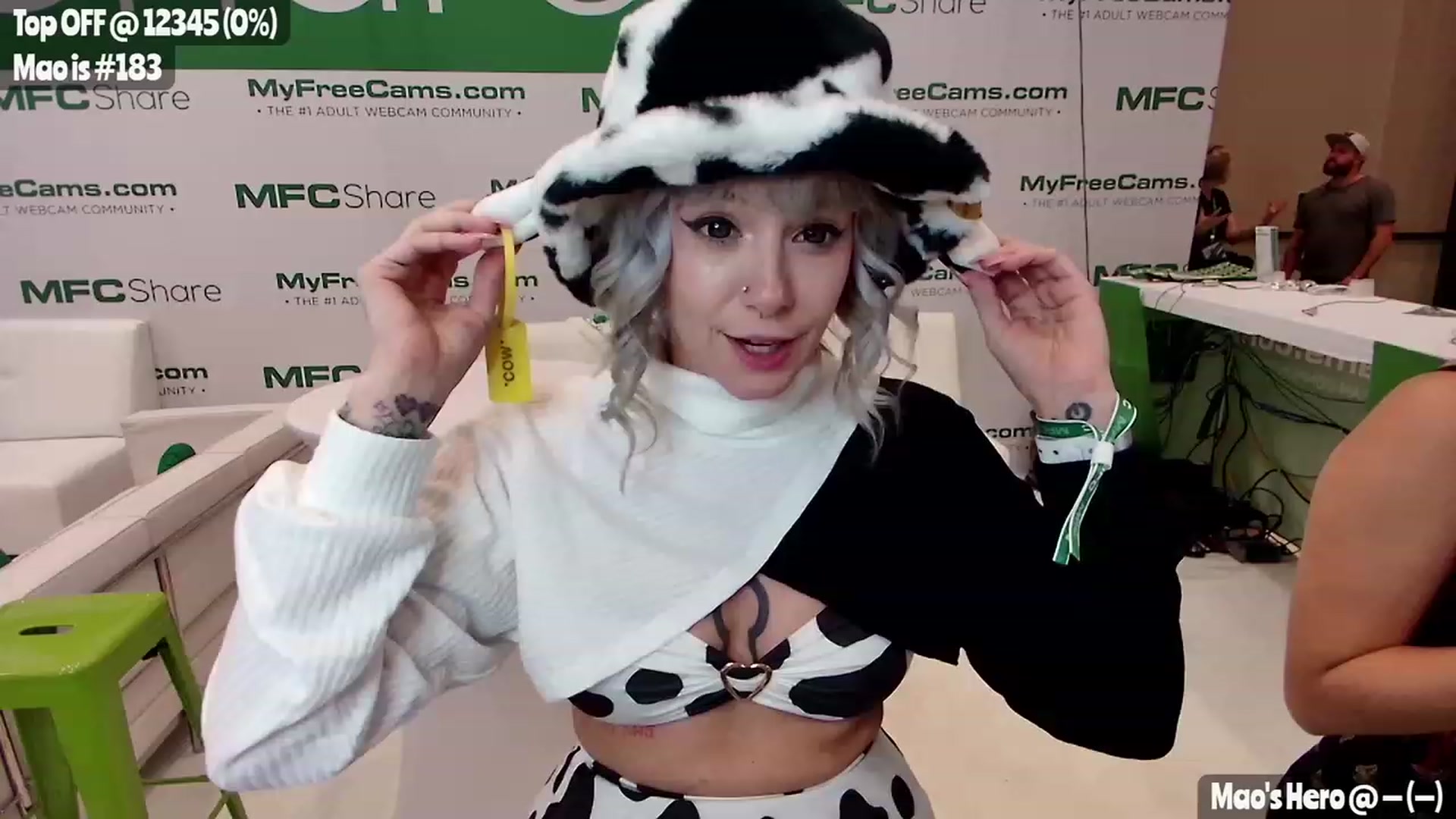 Gallery image thumbnail from MissMao's myfreecams stream on, 01/05/2023, 22:05 image 1 of 20