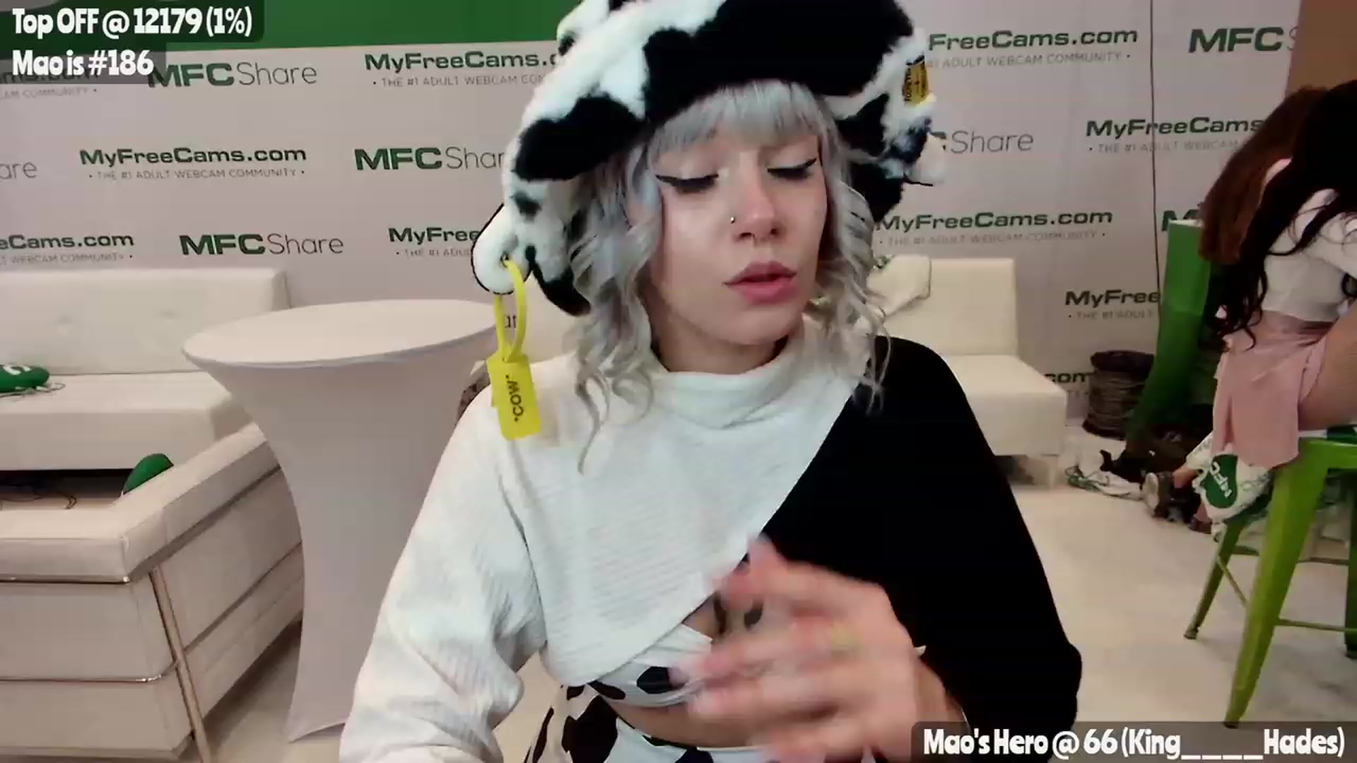 Gallery image thumbnail from MissMao's myfreecams stream on, 01/05/2023, 22:21 image 12 of 20