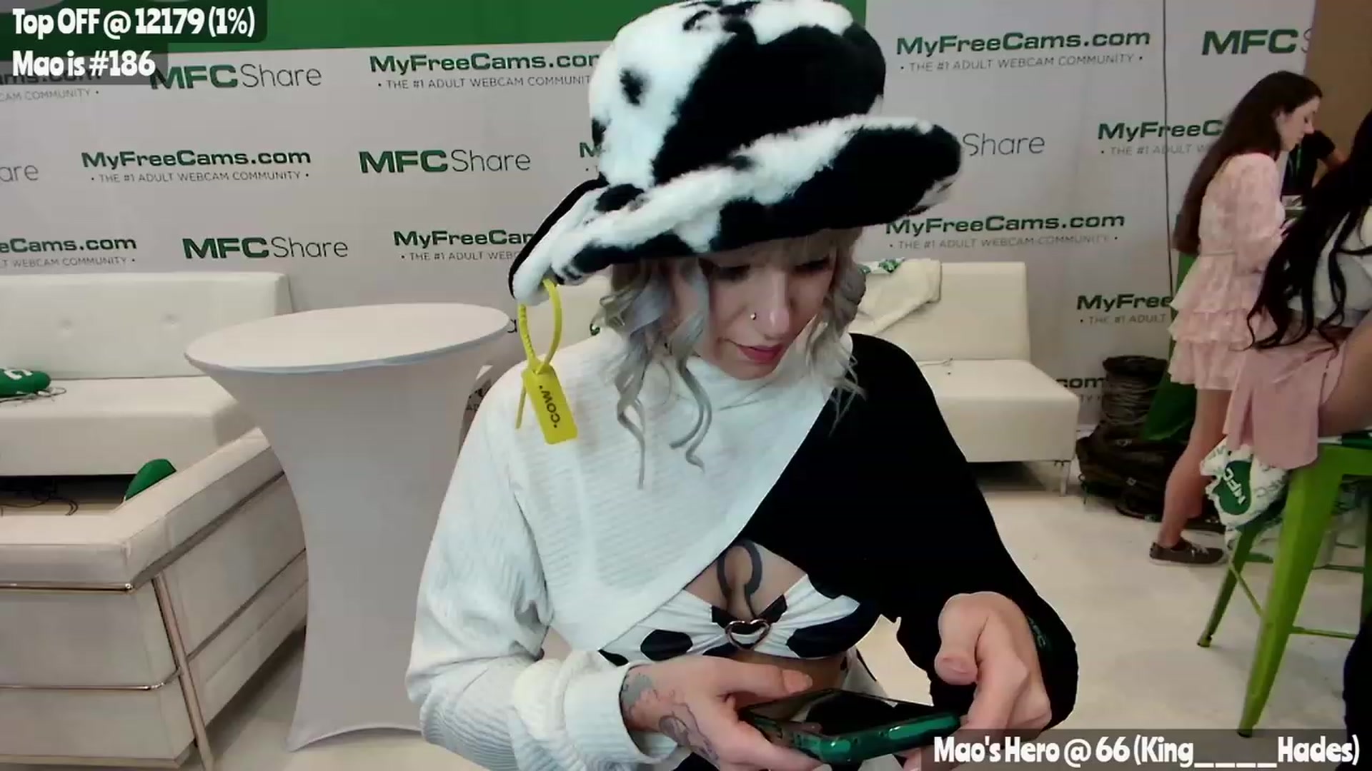 Gallery image thumbnail from MissMao's myfreecams stream on, 01/05/2023, 22:21 image 11 of 20