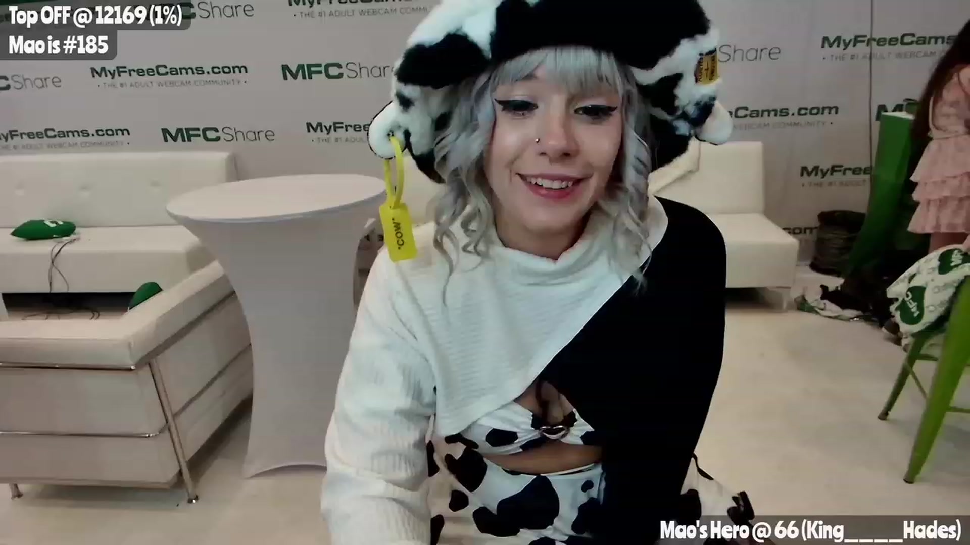 Gallery image thumbnail from MissMao's myfreecams stream on, 01/05/2023, 22:21 image 18 of 20