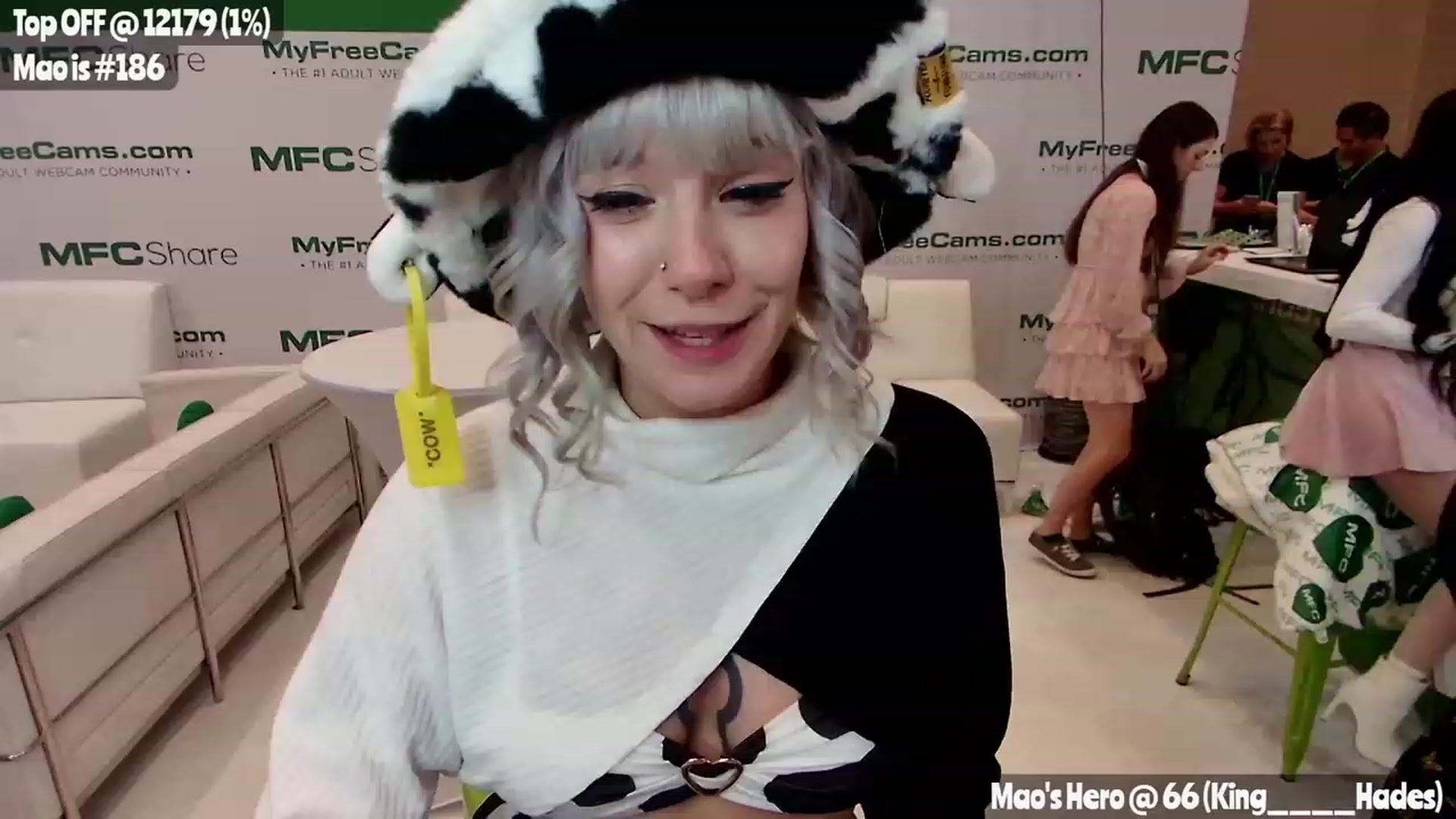 Gallery image thumbnail from MissMao's myfreecams stream on, 01/05/2023, 22:21 image 1 of 20