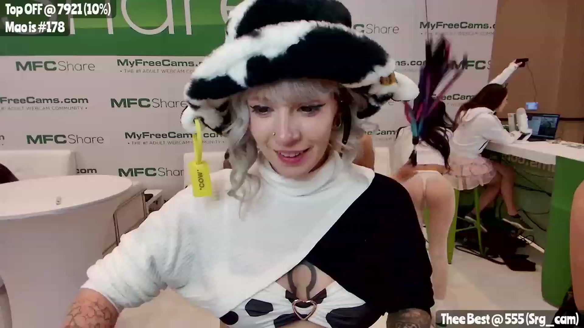 Gallery image thumbnail from MissMao's myfreecams stream on, 01/06/2023, 24:29 image 11 of 20