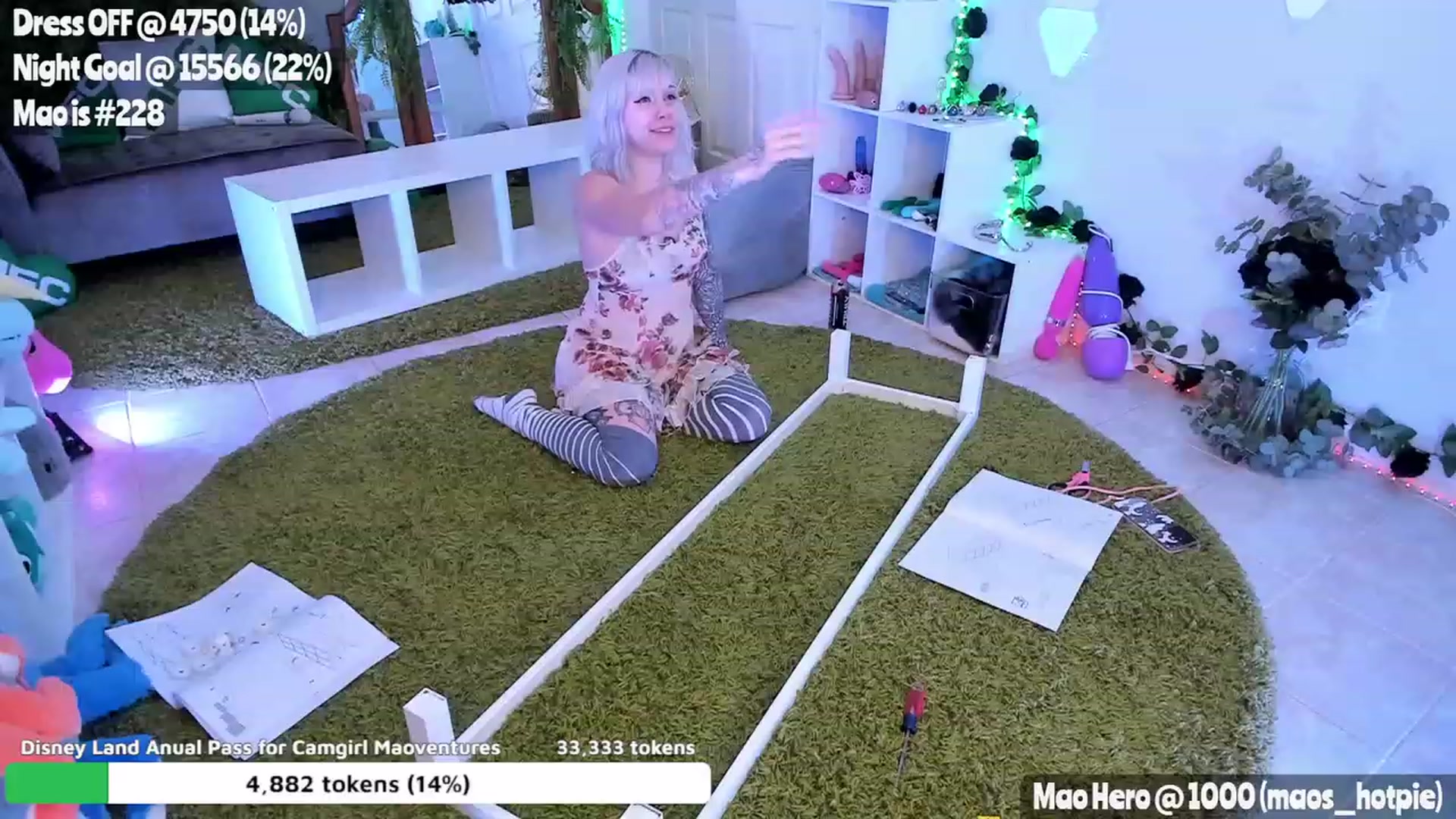 Gallery image thumbnail from MissMao's myfreecams stream on, 01/27/2023, 07:06 image 15 of 20
