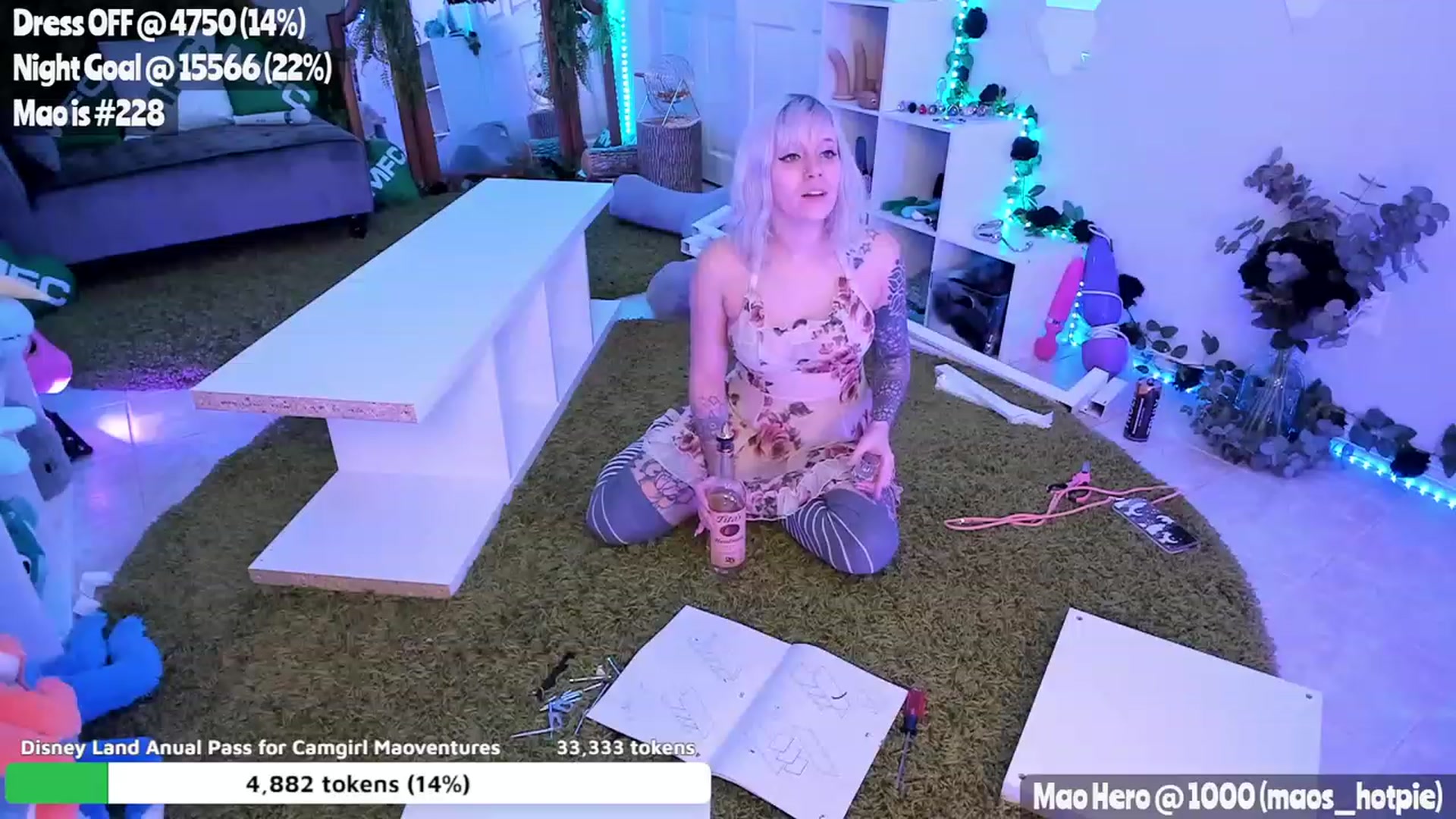 Gallery image thumbnail from MissMao's myfreecams stream on, 01/27/2023, 07:06 image 10 of 20