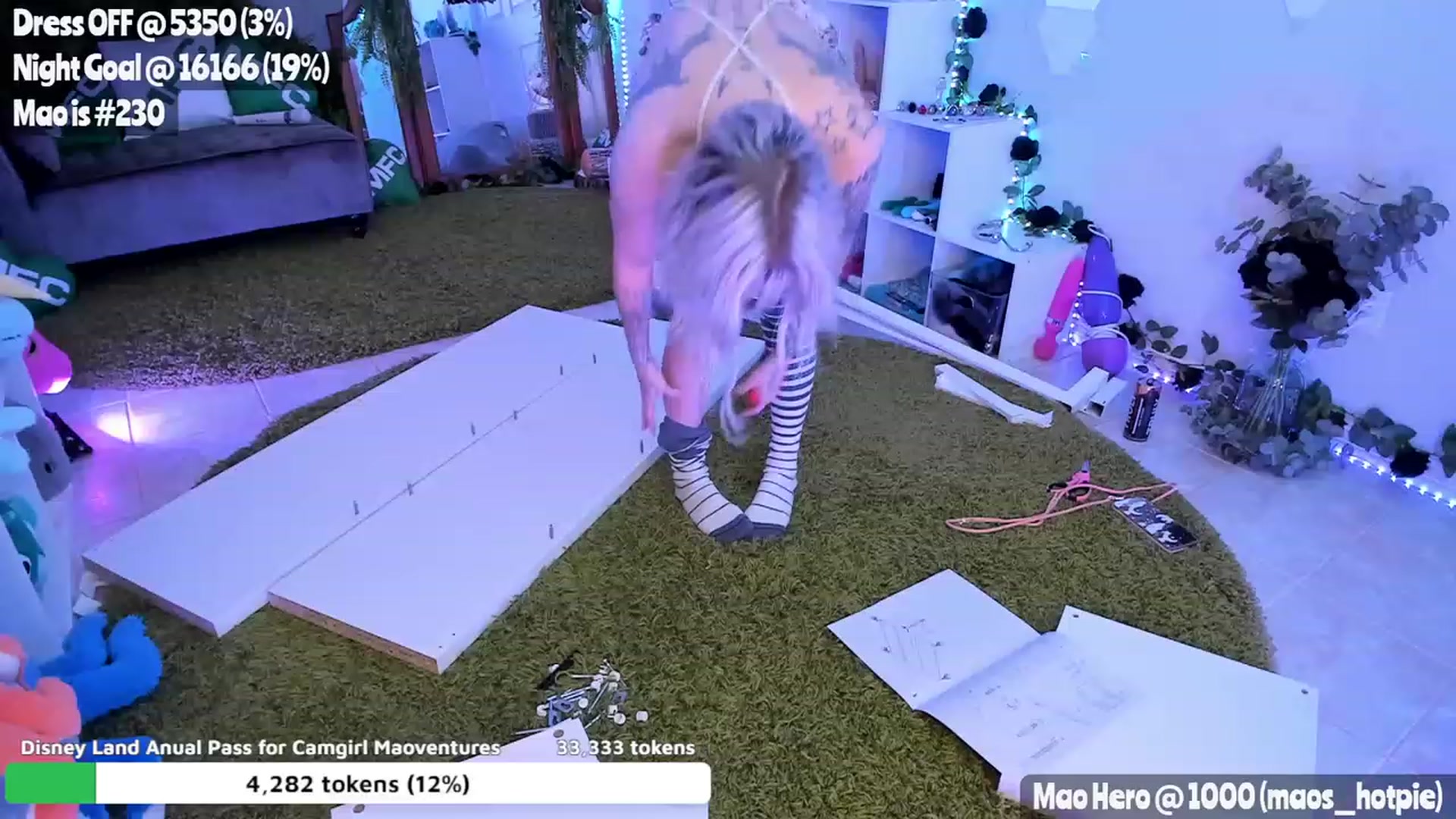 Gallery image thumbnail from MissMao's myfreecams stream on, 01/27/2023, 07:06 image 7 of 20