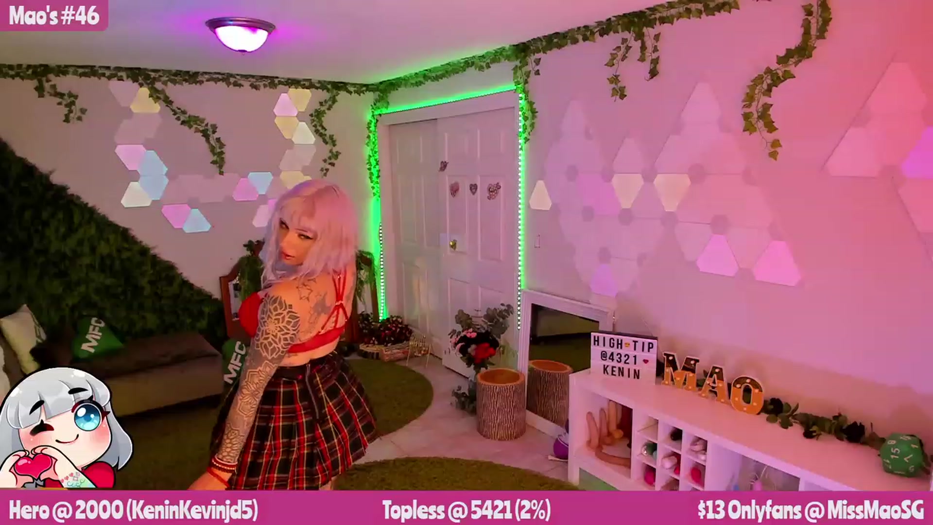 Gallery image thumbnail from MissMao's myfreecams stream on, 02/04/2023, 06:19 image 4 of 20