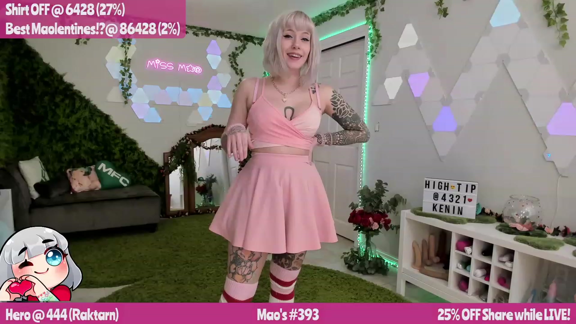 Gallery image thumbnail from MissMao's myfreecams stream on, 02/15/2023, 02:59 image 19 of 20