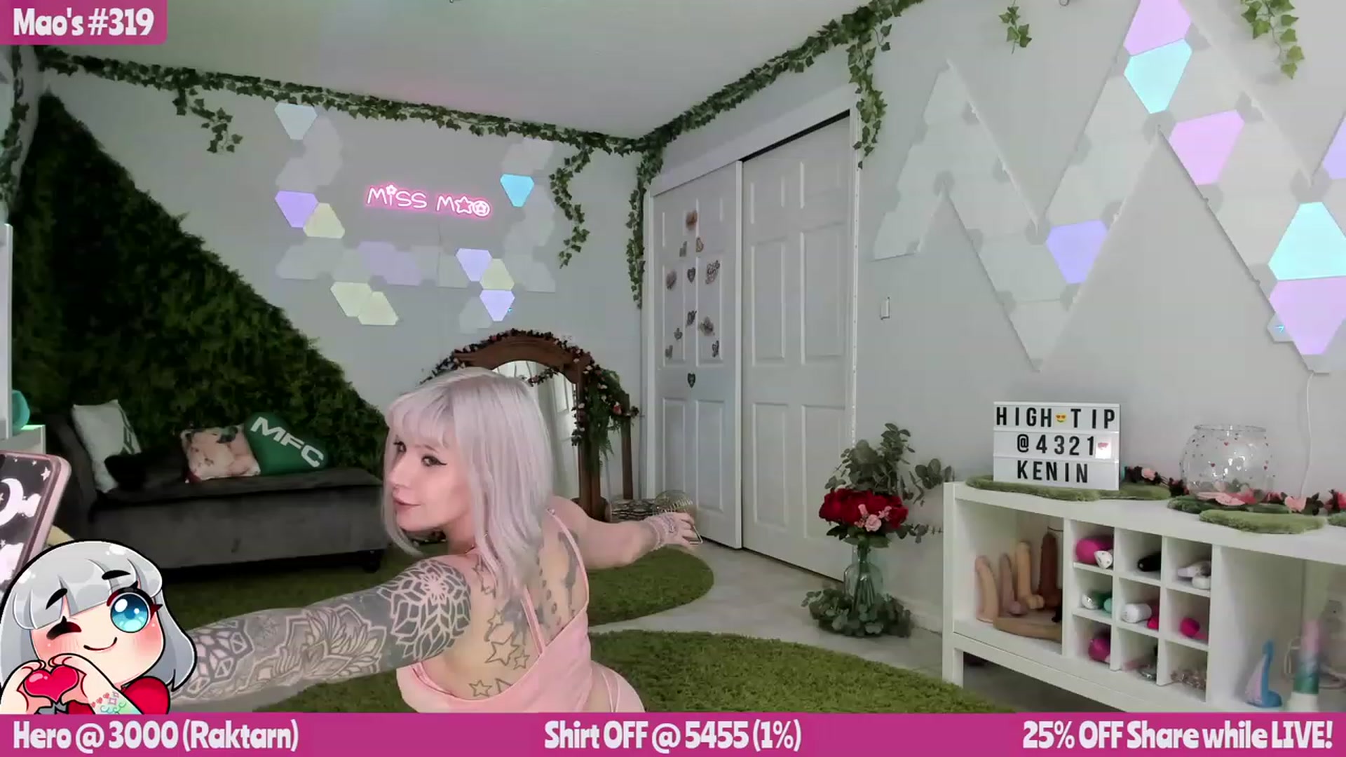 Gallery image thumbnail from MissMao's myfreecams stream on, 02/15/2023, 05:52 image 1 of 20
