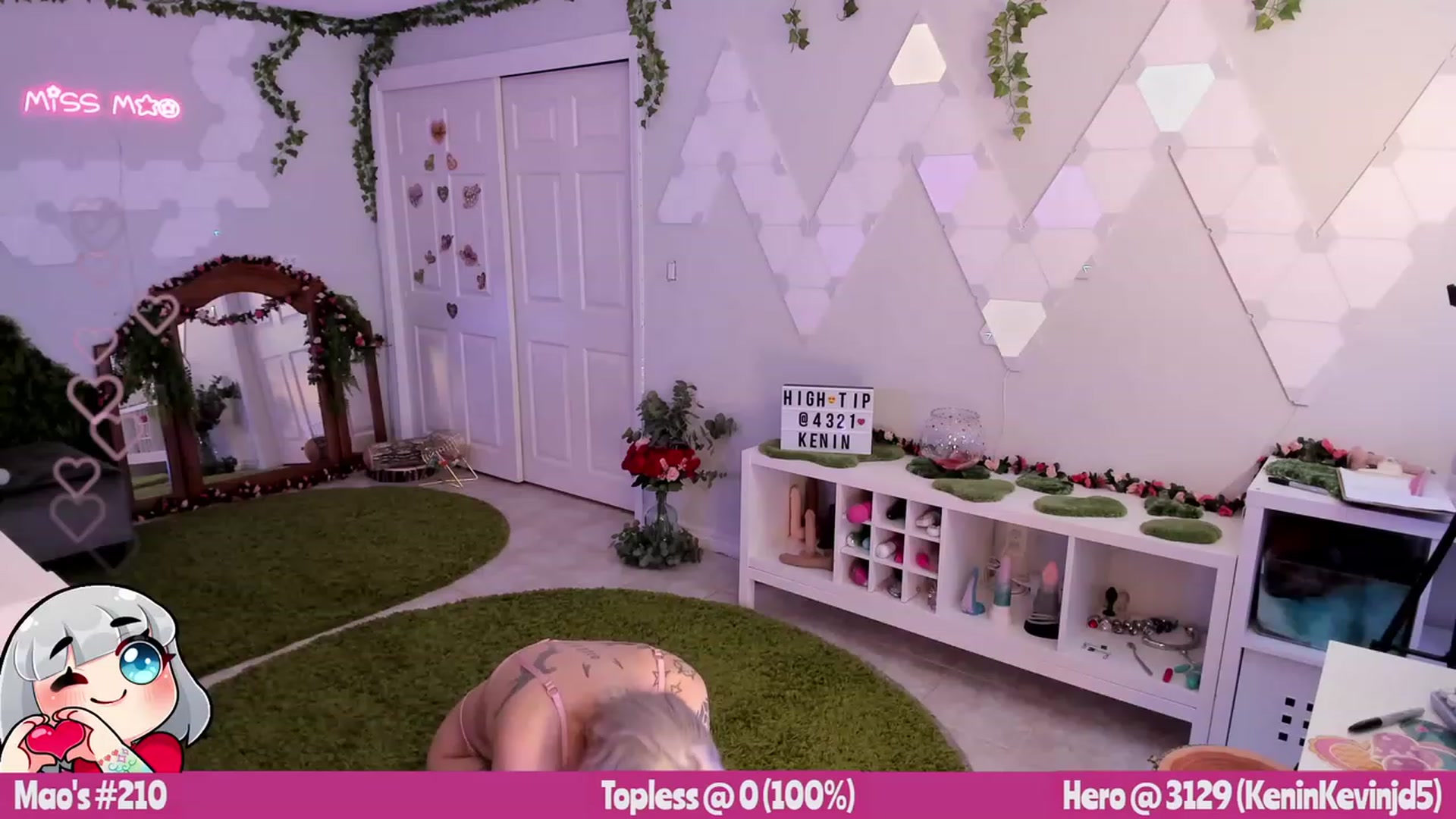Gallery image thumbnail from MissMao's myfreecams stream on, 02/15/2023, 07:37 image 3 of 20