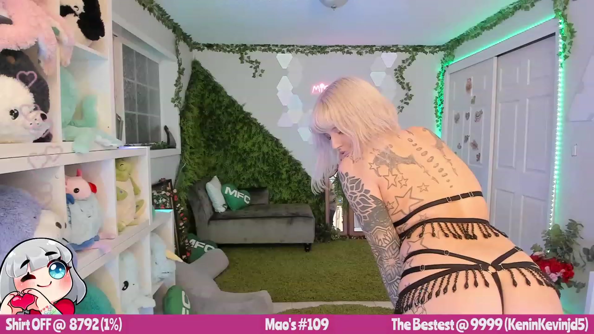 Gallery image thumbnail from MissMao's myfreecams stream on, 02/25/2023, 07:46 image 9 of 20