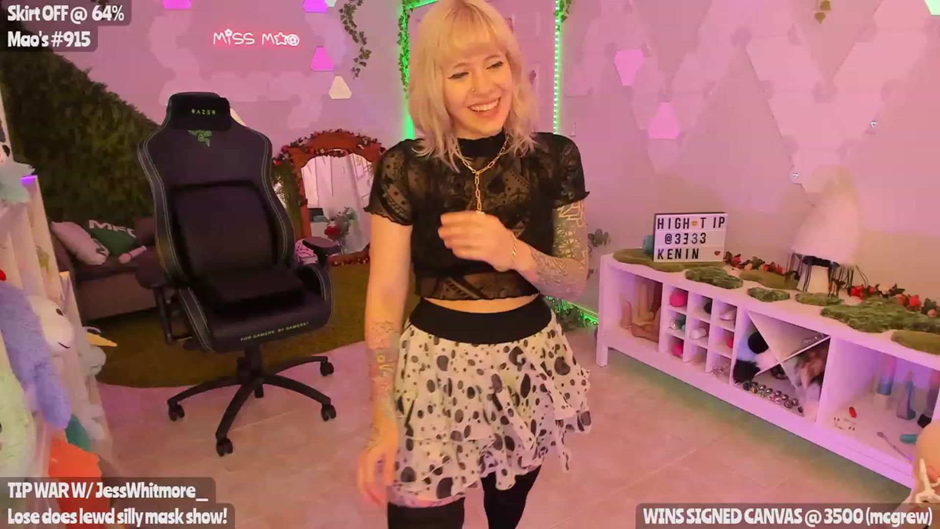 Gallery image thumbnail from MissMao's myfreecams stream on, 03/11/2023, 05:10 image 2 of 20