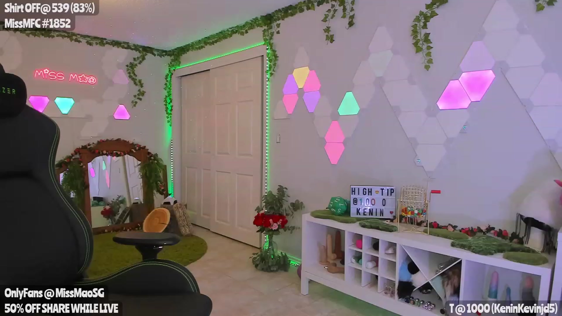 Gallery image thumbnail from MissMao's myfreecams stream on, 04/13/2023, 04:49 image 9 of 20