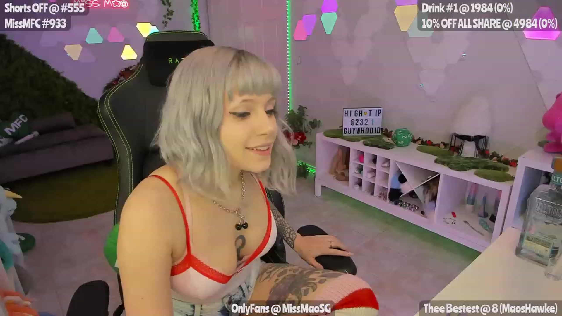 Gallery image thumbnail from MissMao's myfreecams stream on, 04/15/2023, 05:54 image 1 of 20
