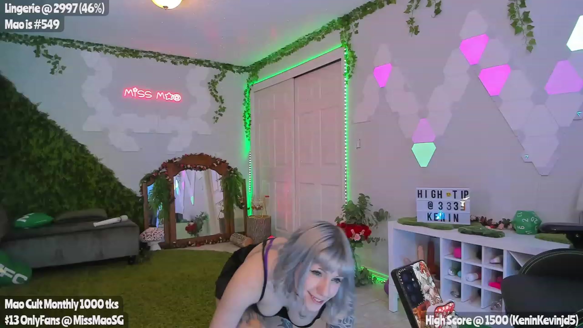 Gallery image thumbnail from MissMao's myfreecams stream on, 04/22/2023, 05:08 image 9 of 20