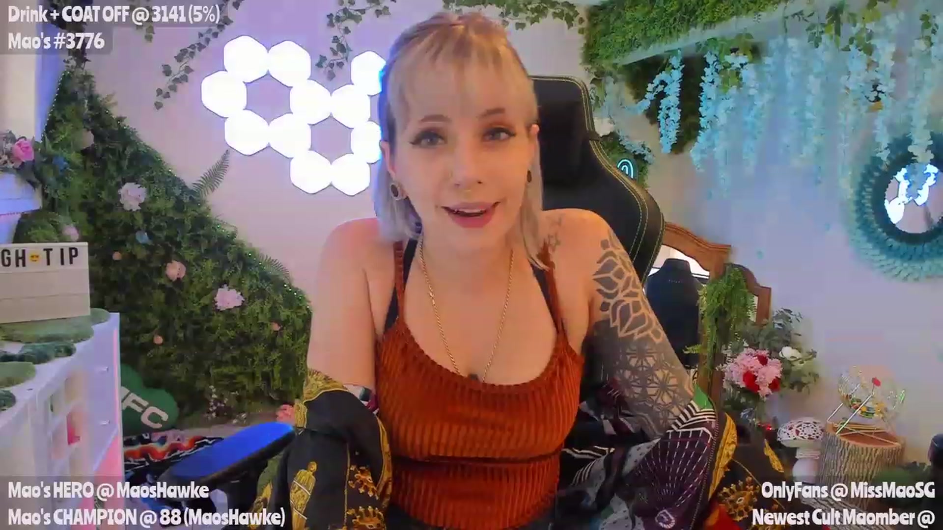 Gallery image thumbnail from MissMao's myfreecams stream on, 06/16/2023, 03:56 image 12 of 20
