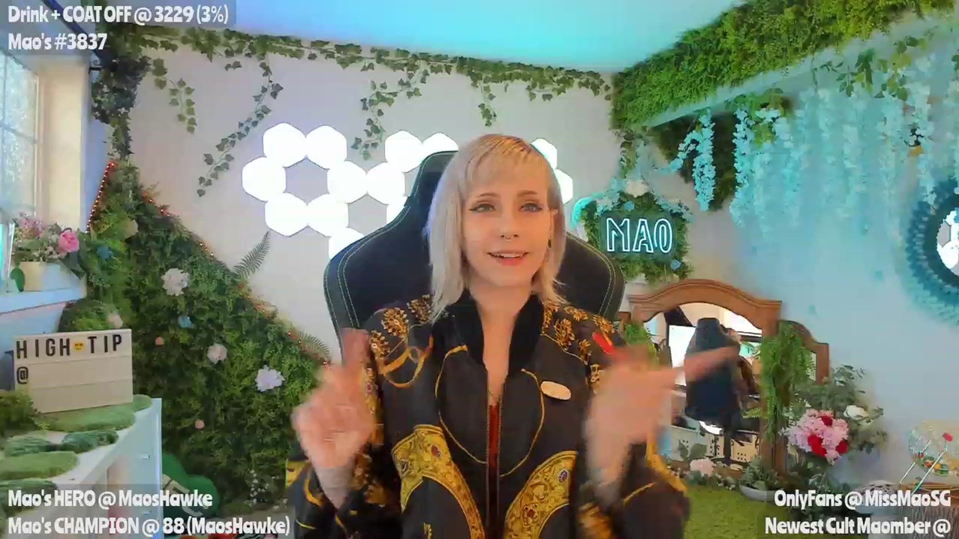 Gallery image thumbnail from MissMao's myfreecams stream on, 06/16/2023, 03:56 image 6 of 20