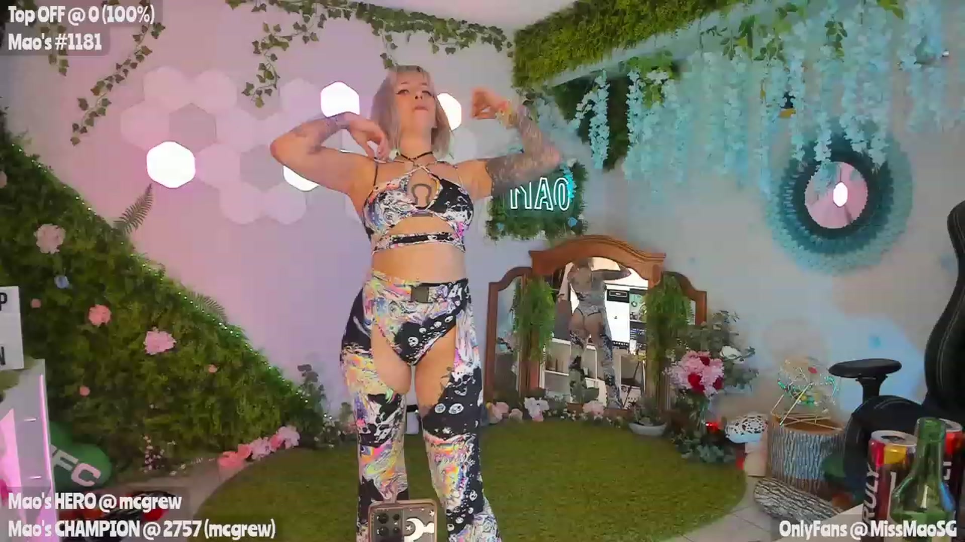 Gallery image thumbnail from MissMao's myfreecams stream on, 06/17/2023, 05:59 image 19 of 20