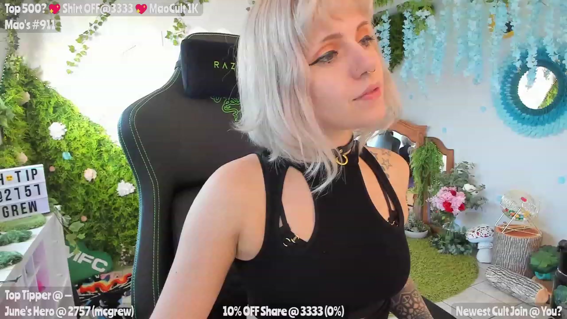 Gallery image thumbnail from MissMao's myfreecams stream on, 06/21/2023, 05:19 image 1 of 20