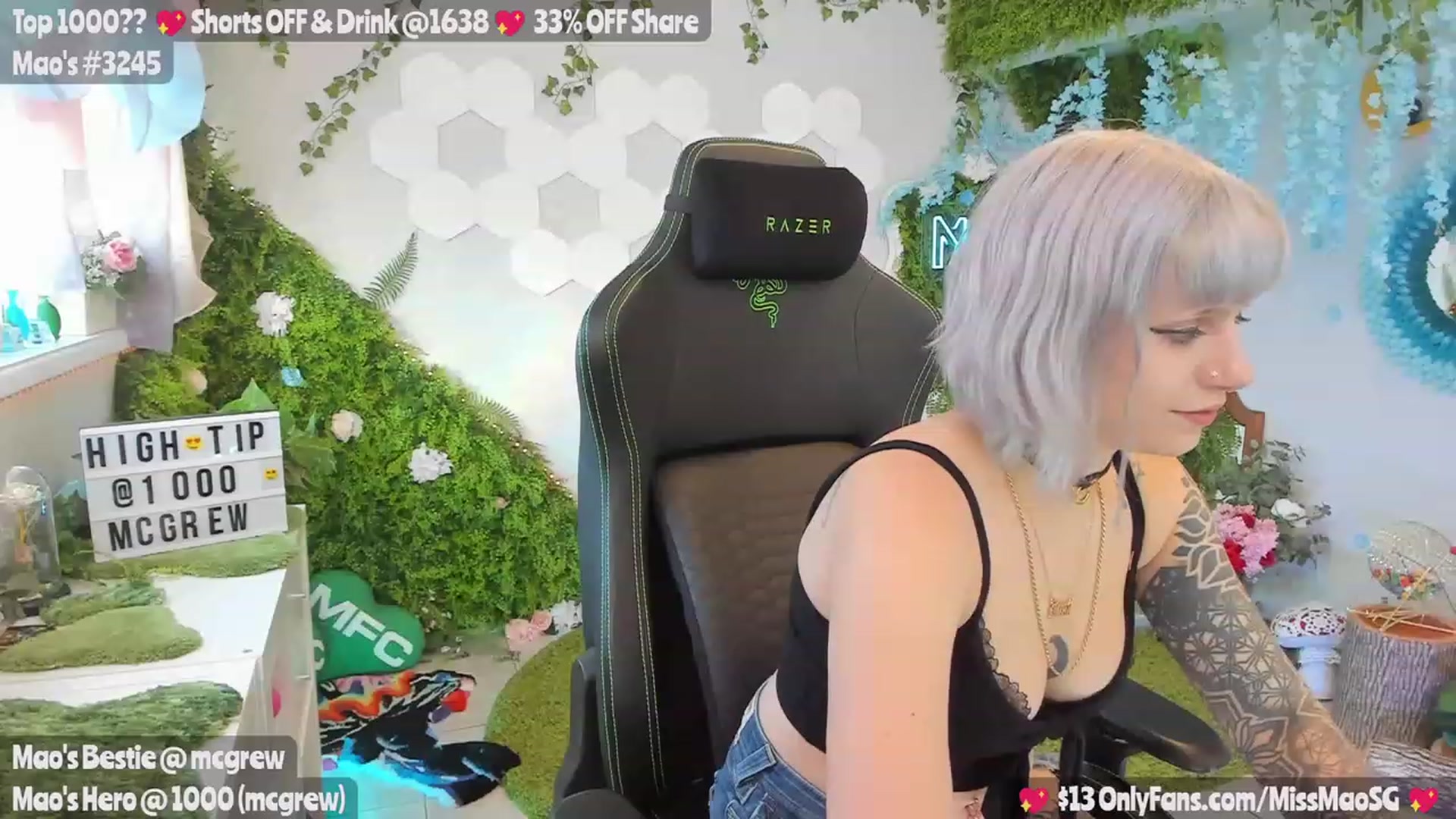 Gallery image thumbnail from MissMao's myfreecams stream on, 07/07/2023, 02:44 image 16 of 20