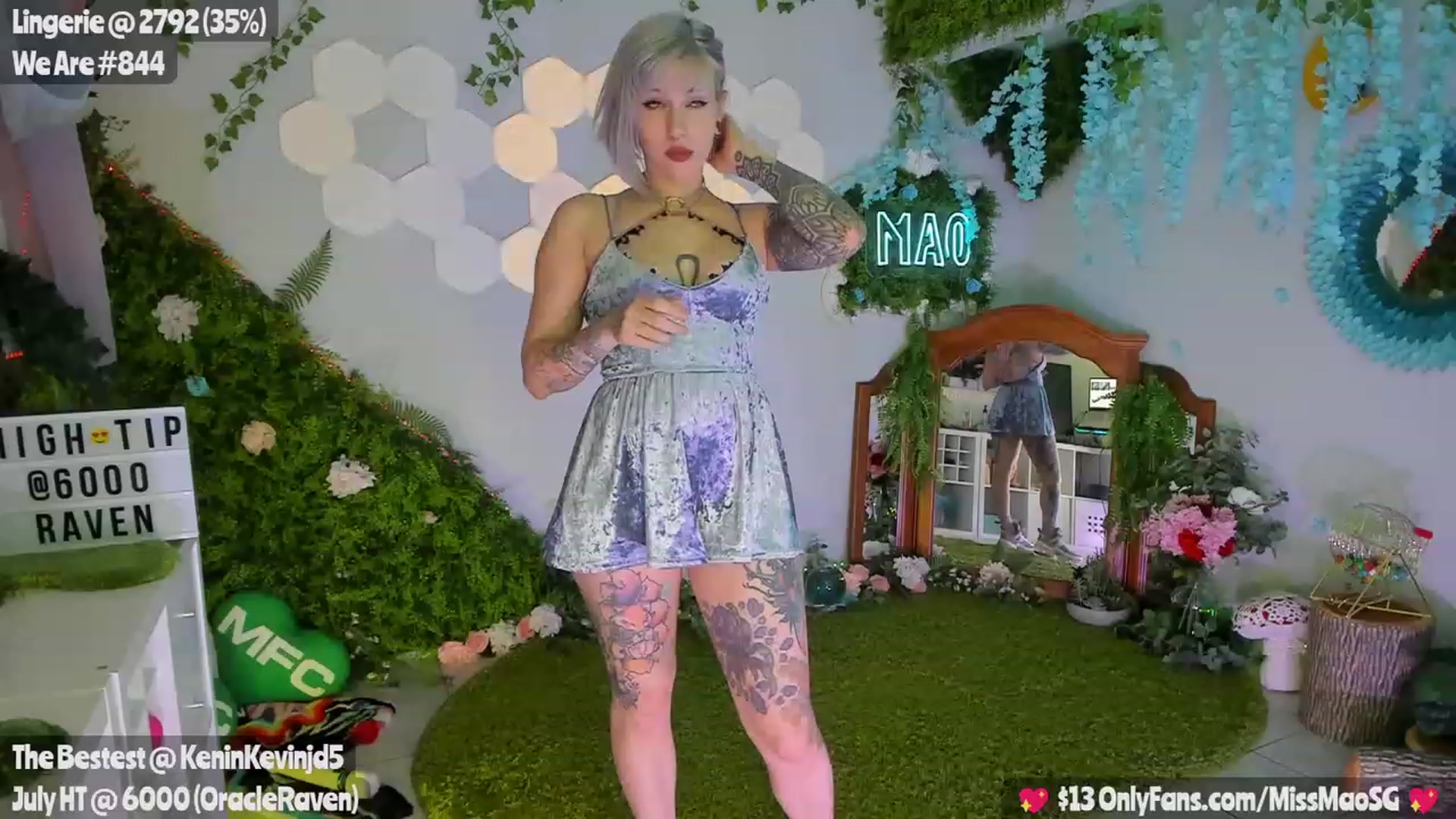 Gallery image thumbnail from MissMao's myfreecams stream on, 07/12/2023, 05:47 image 10 of 20