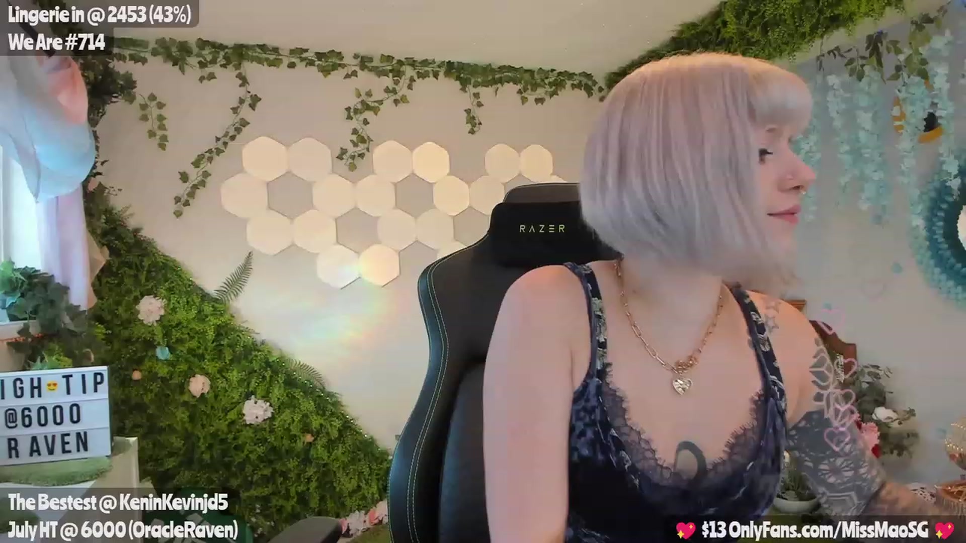 Gallery image thumbnail from MissMao's myfreecams stream on, 07/13/2023, 03:04 image 12 of 20